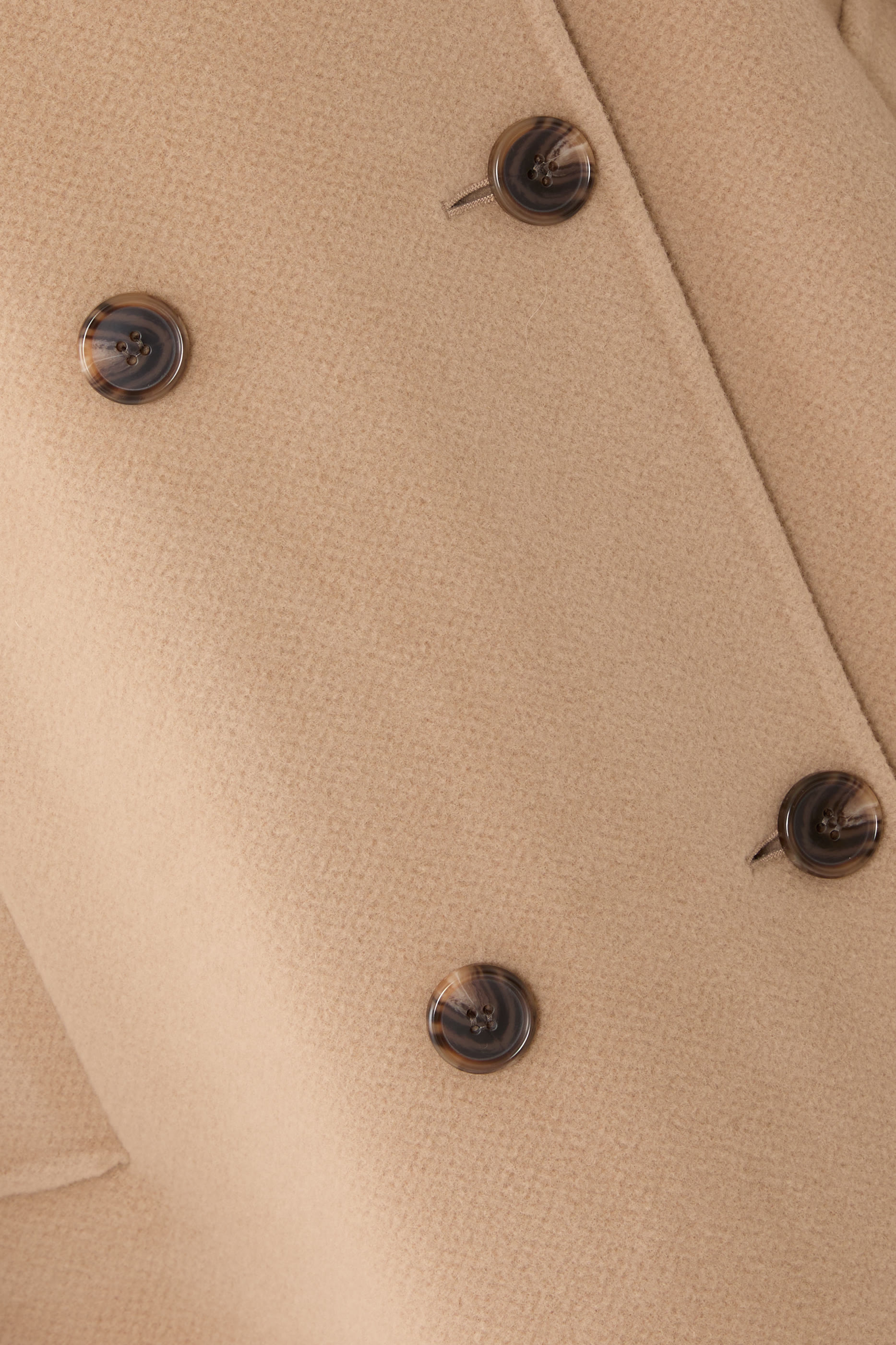 معطف طويل بصفي أزرار