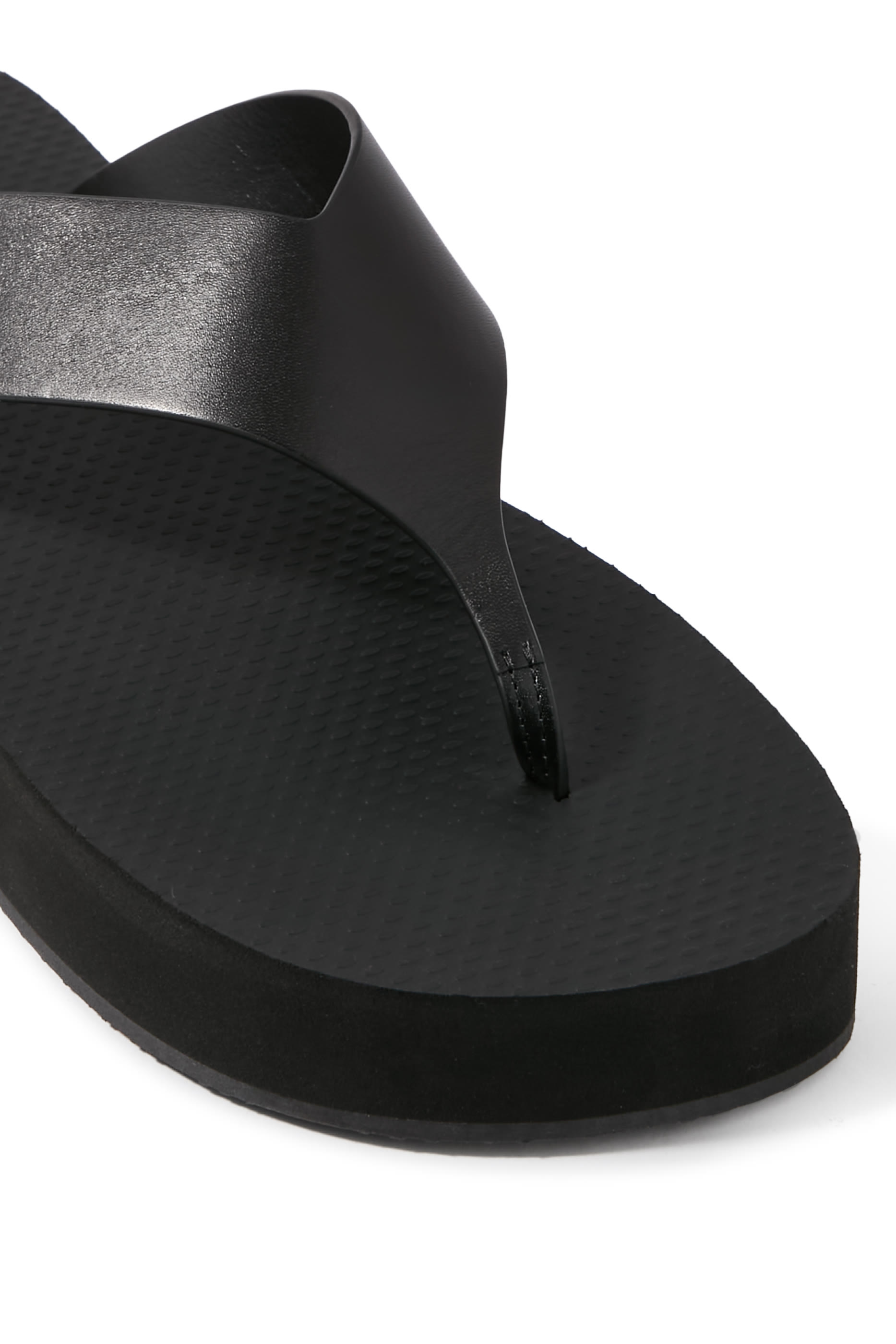 صندل غينزا ديون كلاسيكي