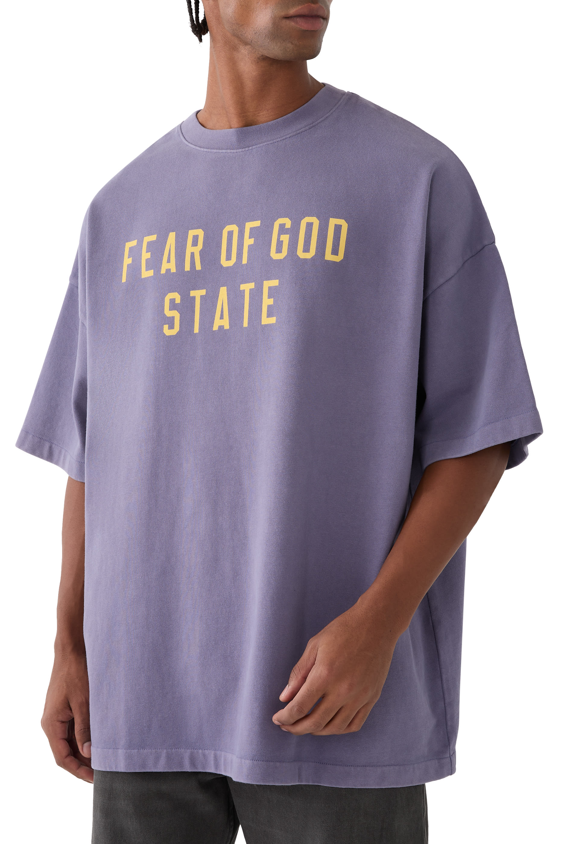 تيشيرت بياقة ضيقة قماش ثقيل