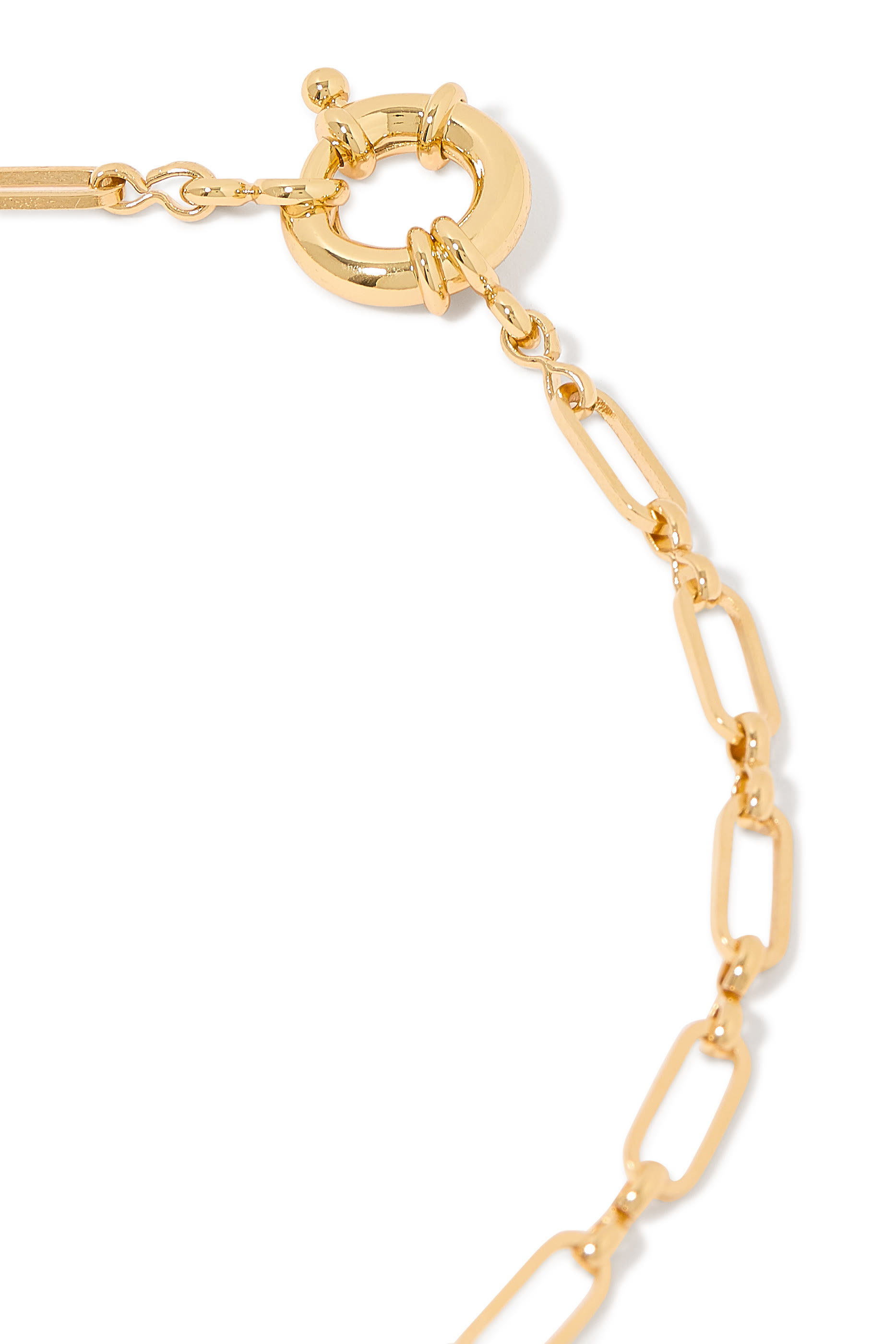 قلادة بحلية بتصميم بندق