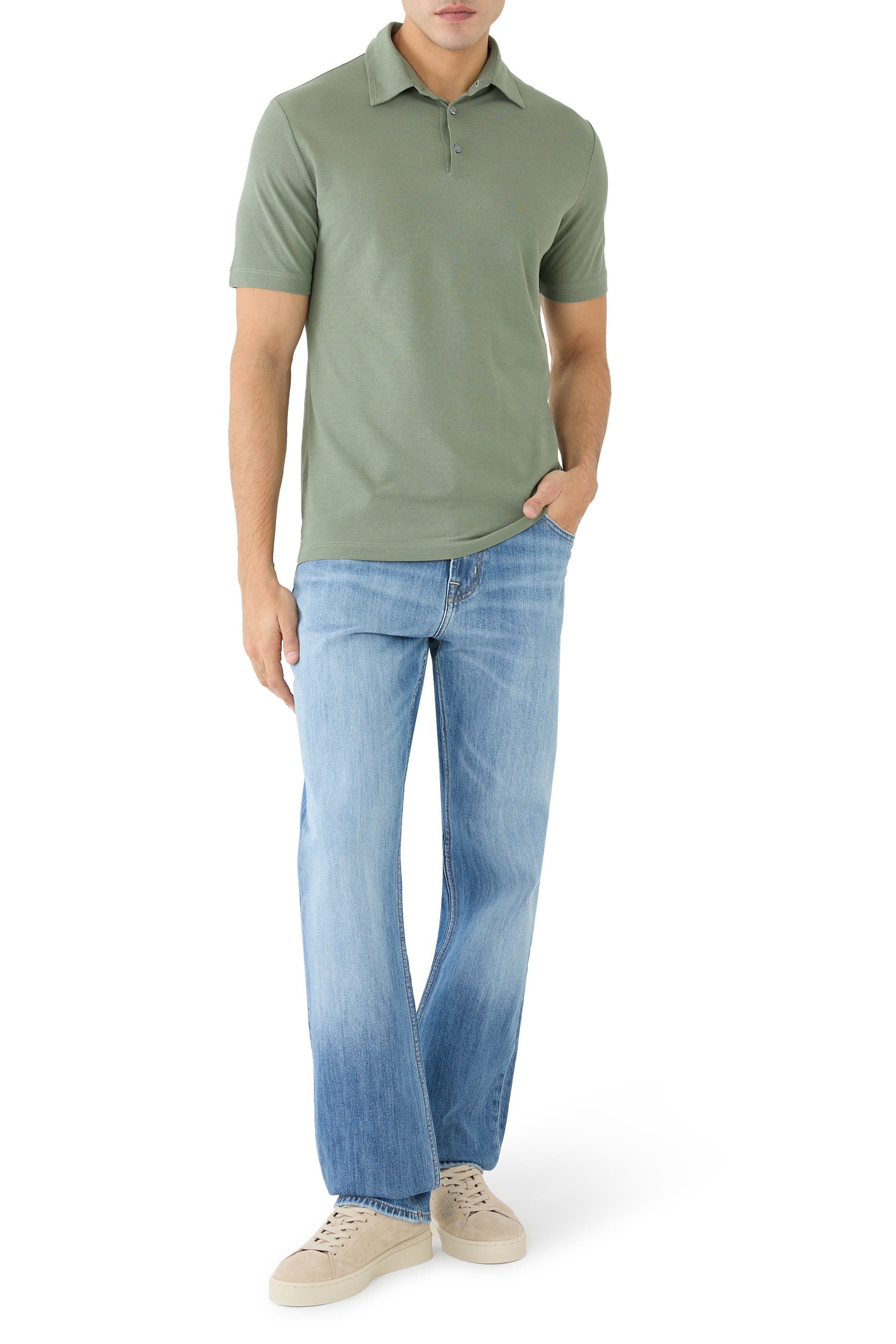 بنطال جينز بقصة ساق مستقيمة