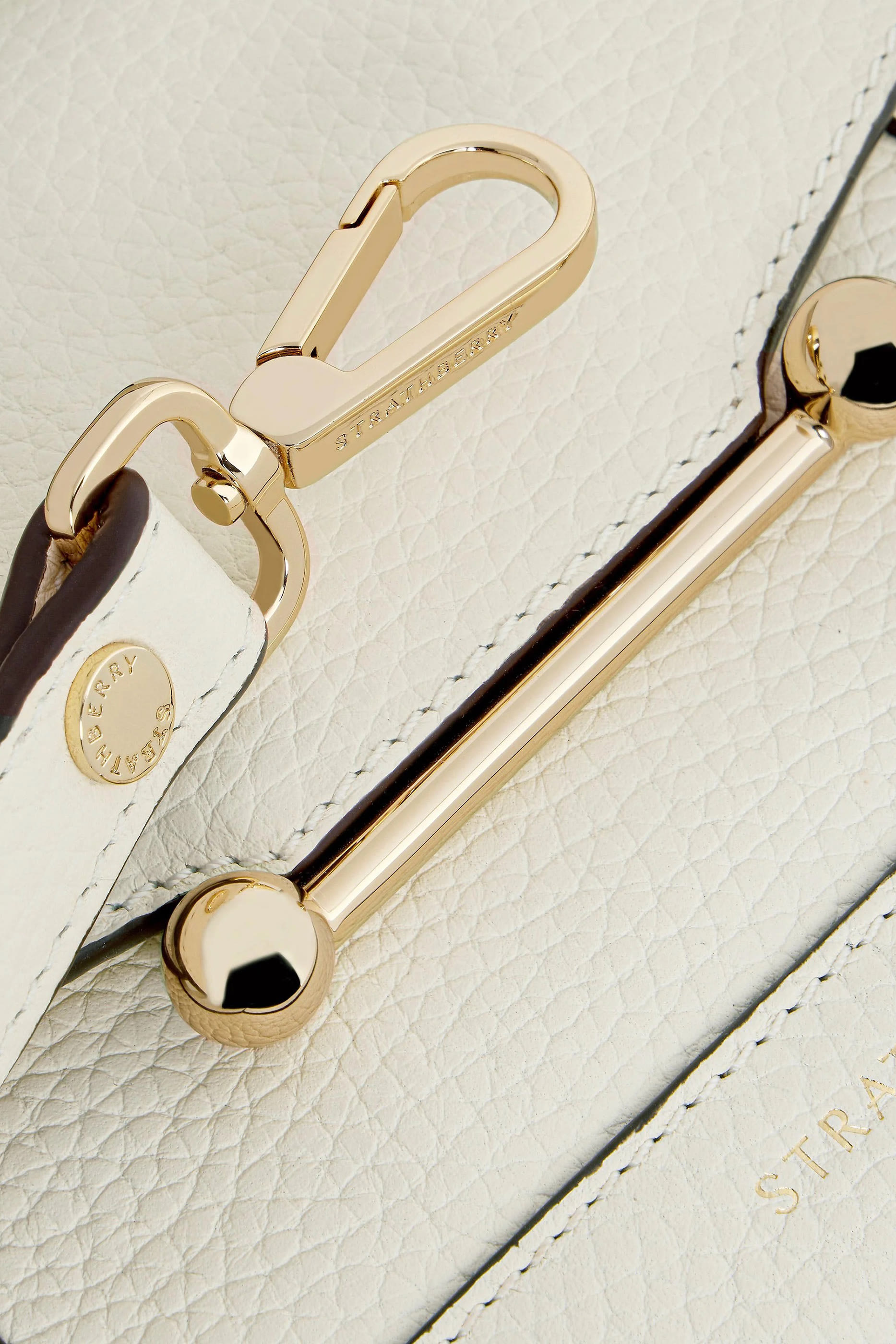 حقيبة موزاييك نانو بيد علوية جلد عجل بارز