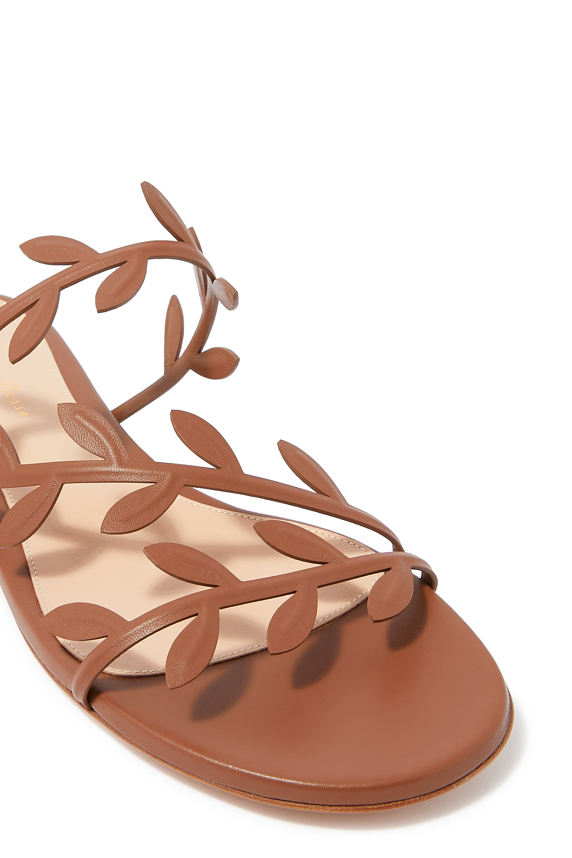 صندل فلافيا جلد بتصميم غير متماثل