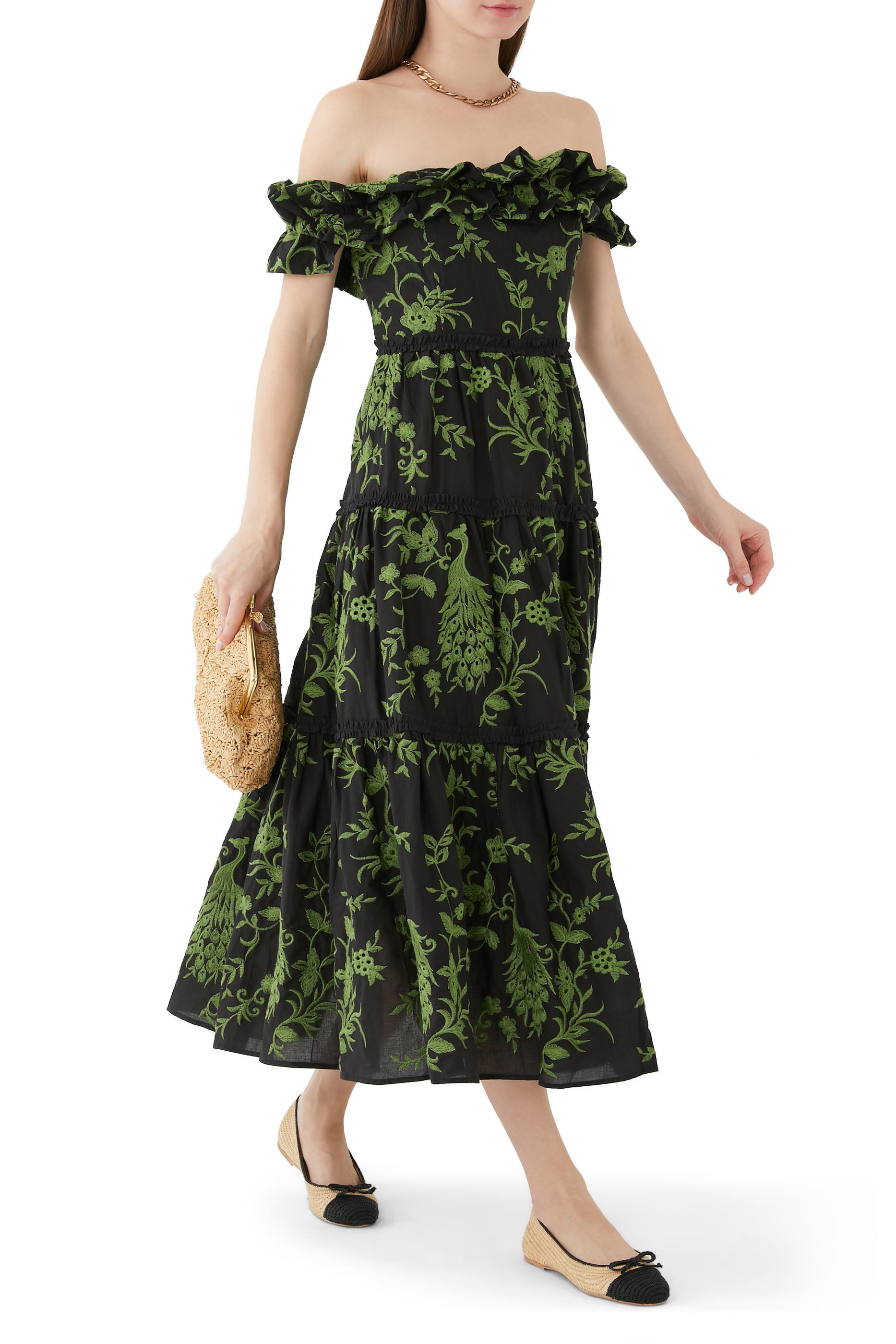 فستان فيليريموس بأكتاف مكشوفة