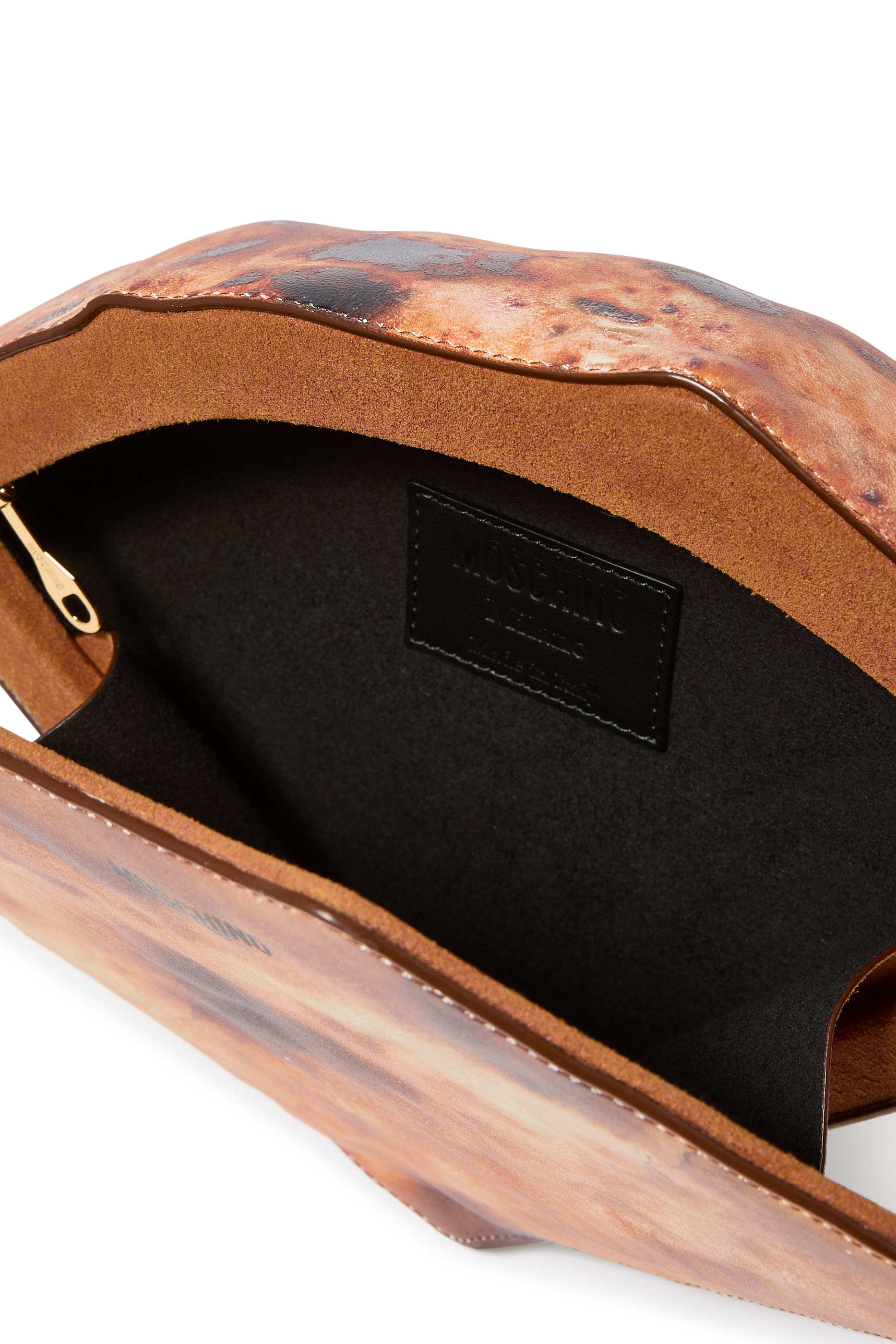 حقيبة بتصميم بيتزا