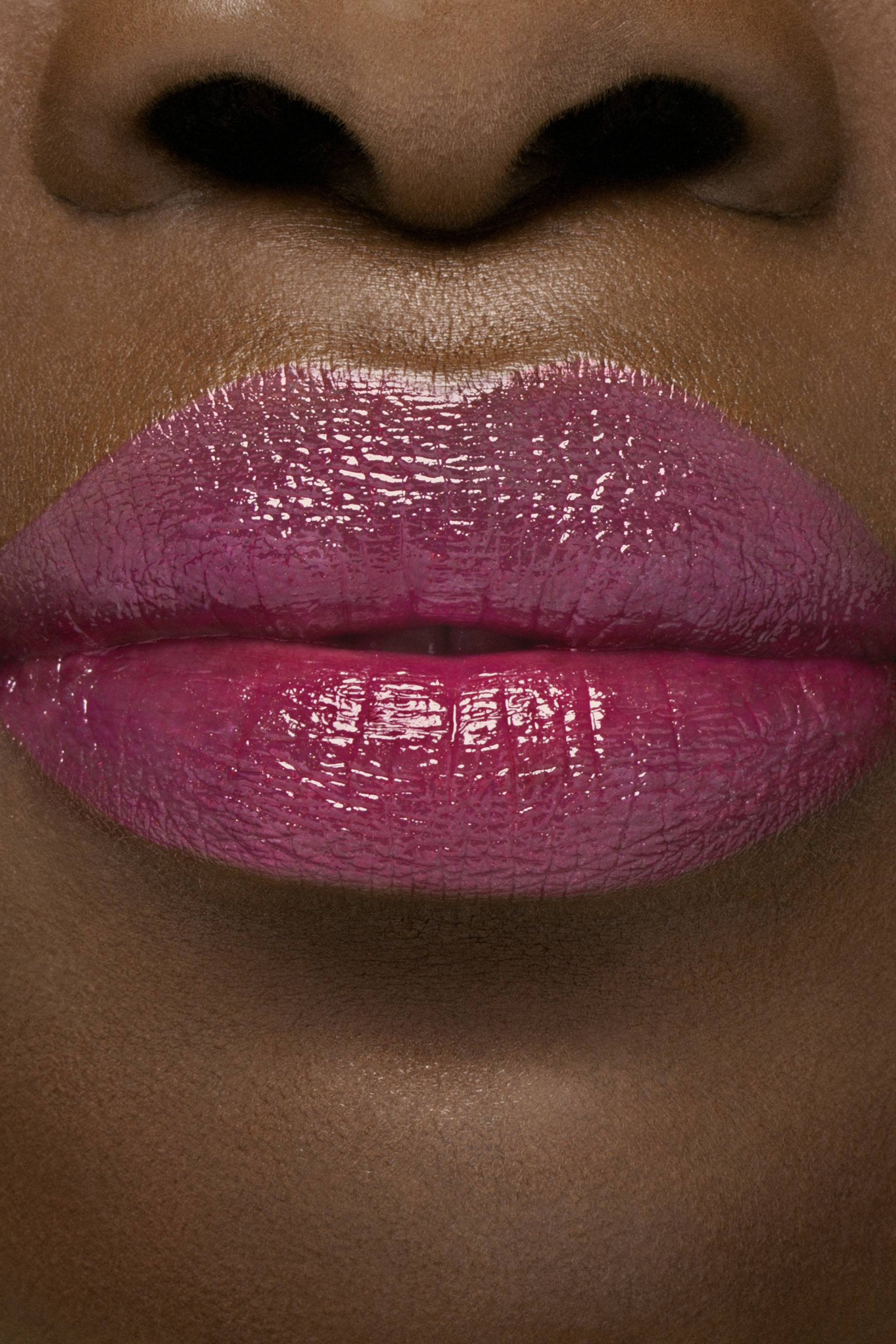 مرطب فيتو ليب تويست