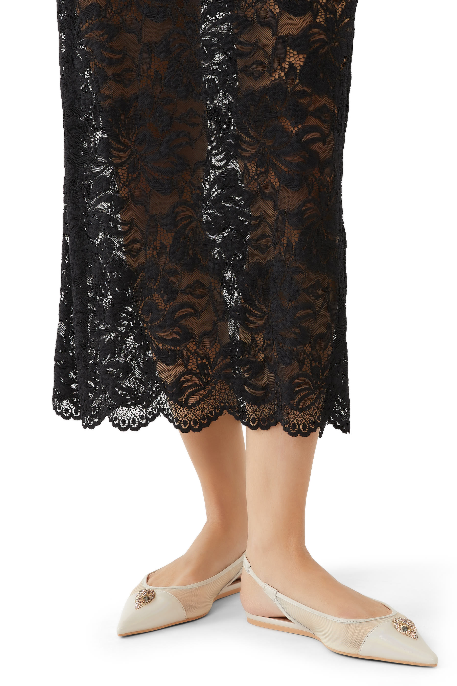 صندل بلغرافيا بكعب مسطح وسير خلفي