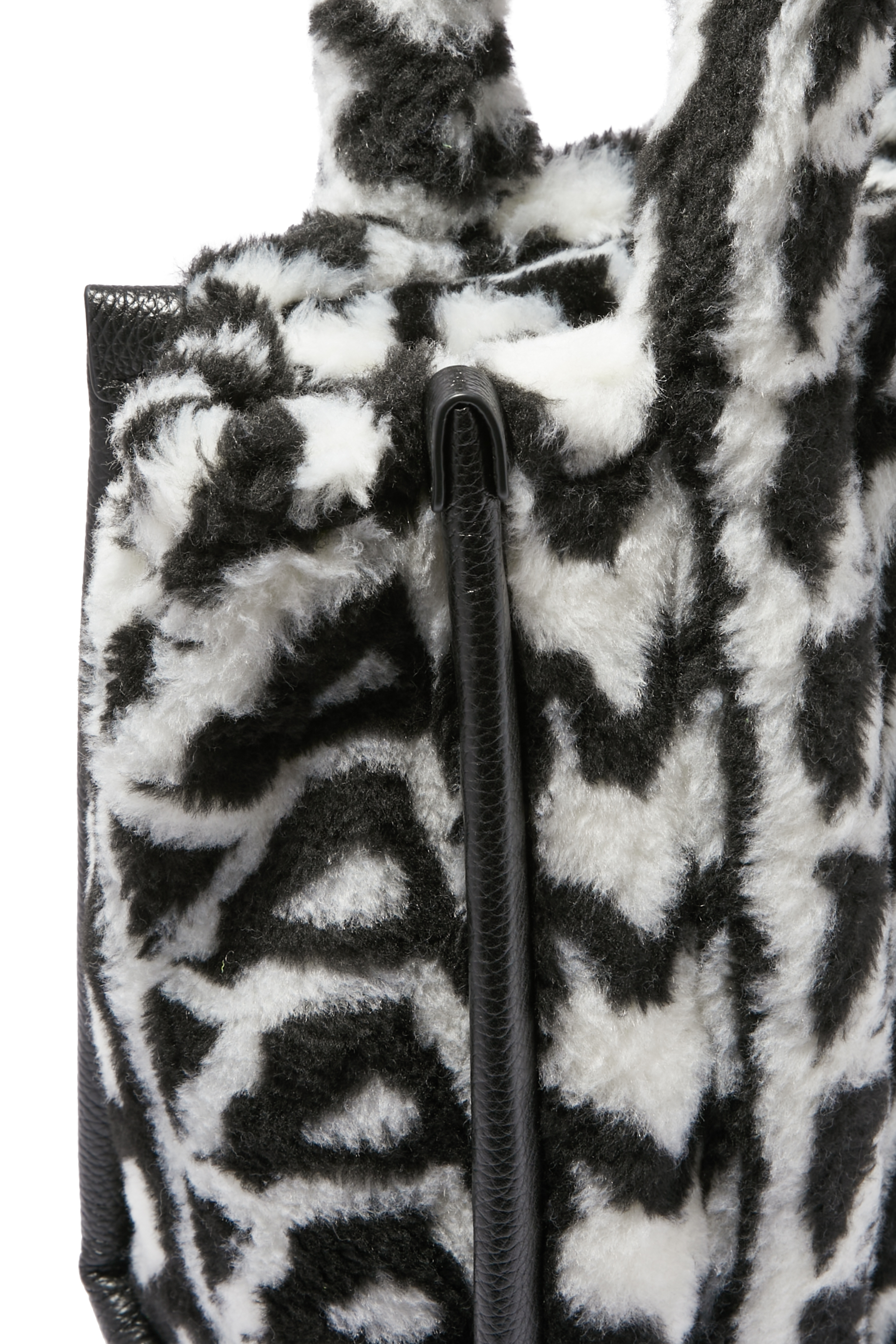 حقيبة يد كروس بودي صوف