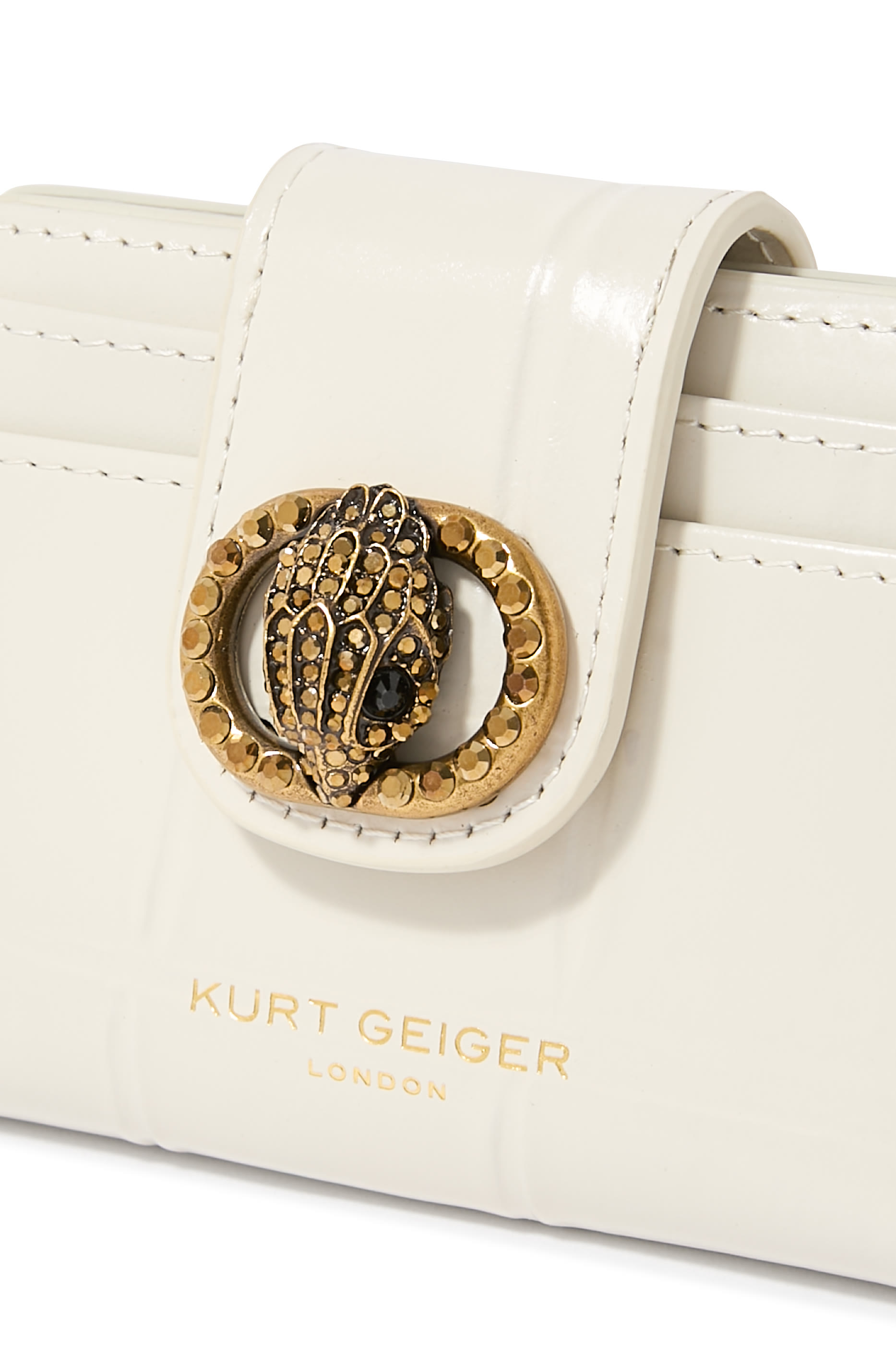 حافظة بطاقات تشيلسي درينش