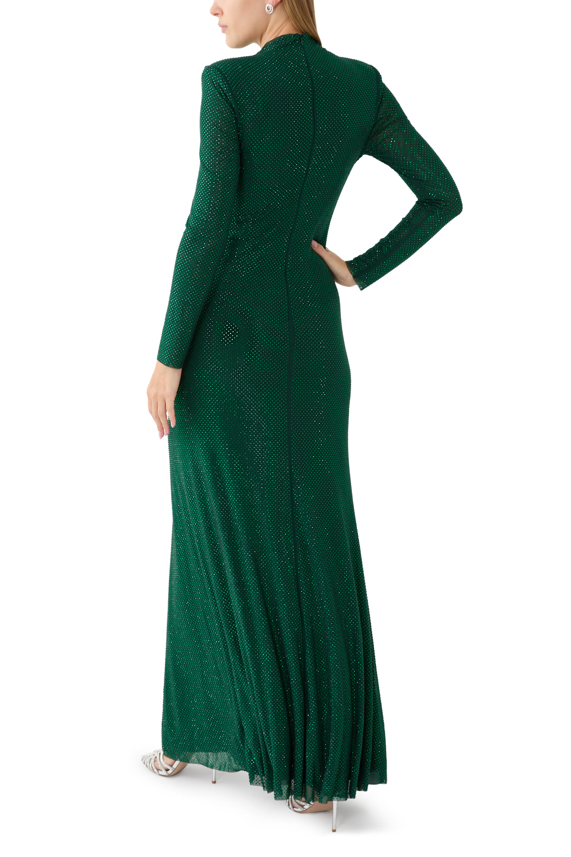 فستان طويل بفتحات قماش شبكي مرصع بأحجار الراين