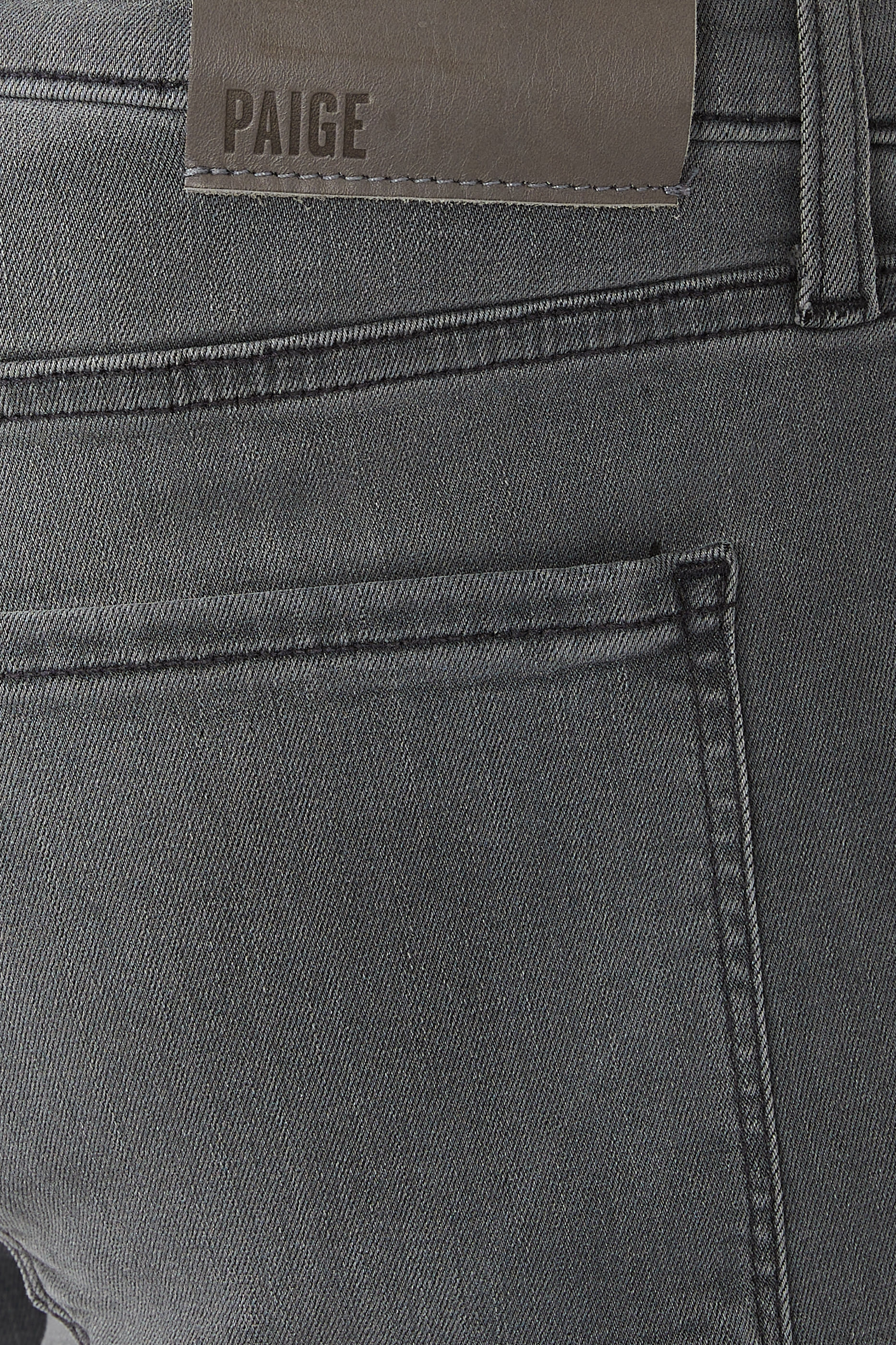 بنطال جينز كروفت بقصة ضيقة