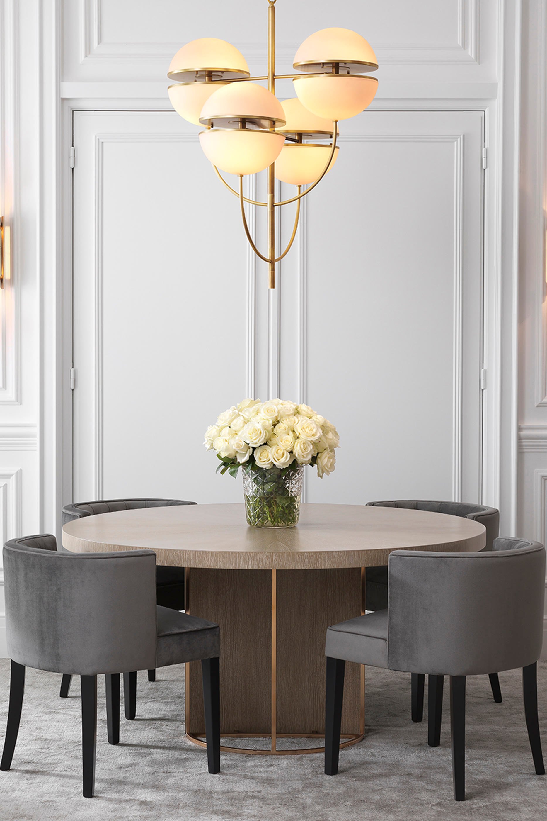 طاولة طعام ريمنجتون