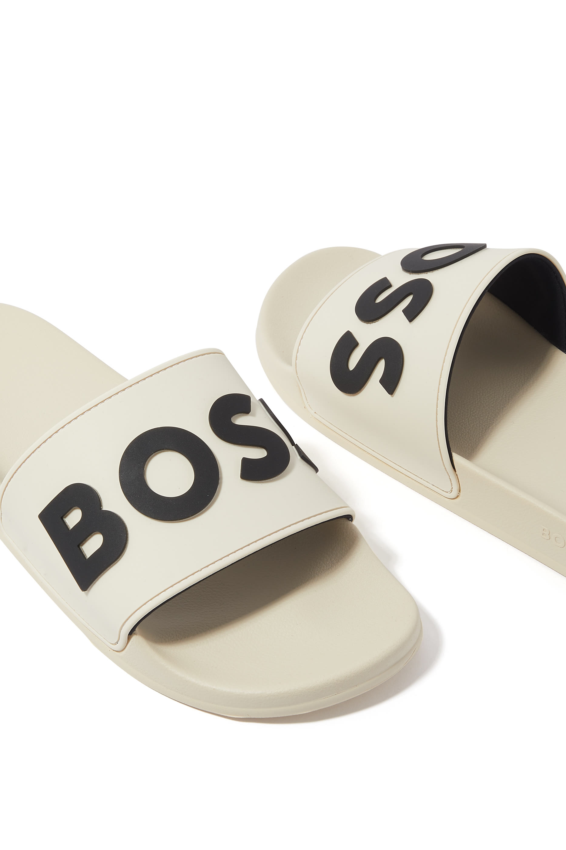 حذاء مفتوح كيرك