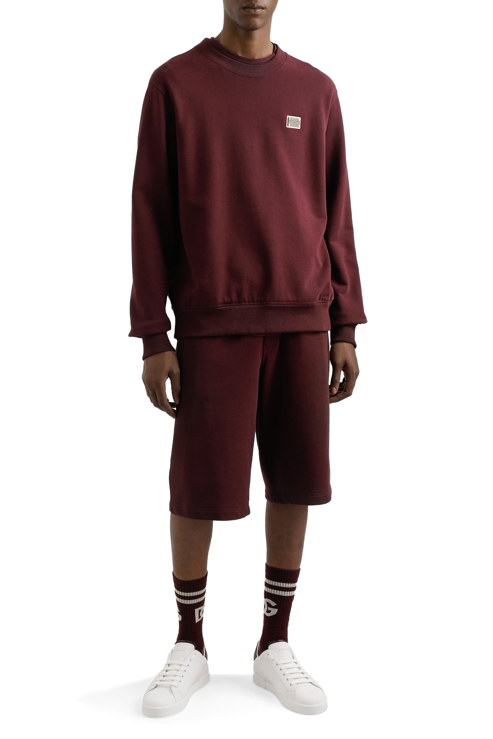 تيشيرت برقعة بشعار الماركة قطن