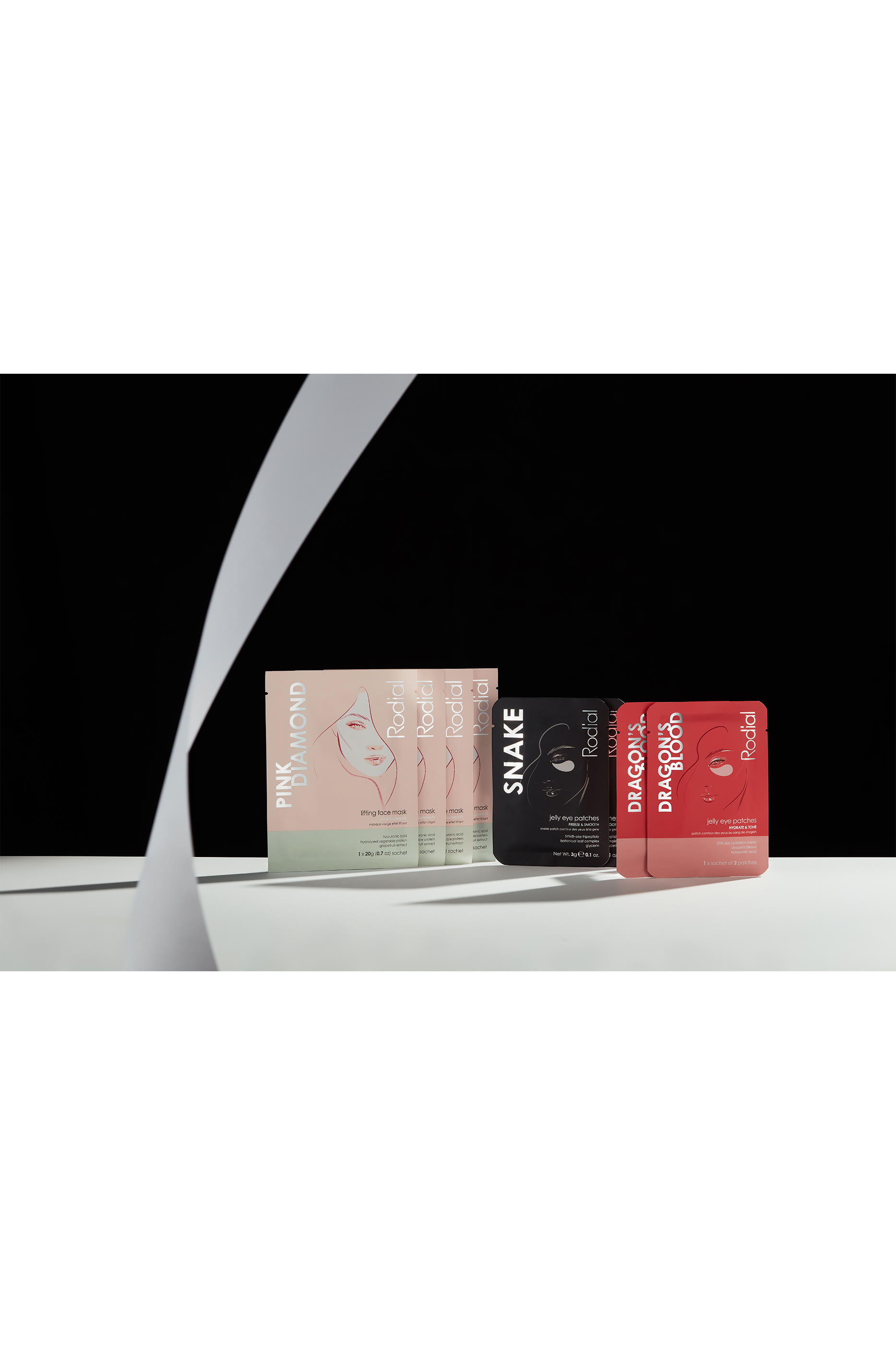 مجموعة ماسك اند جلو