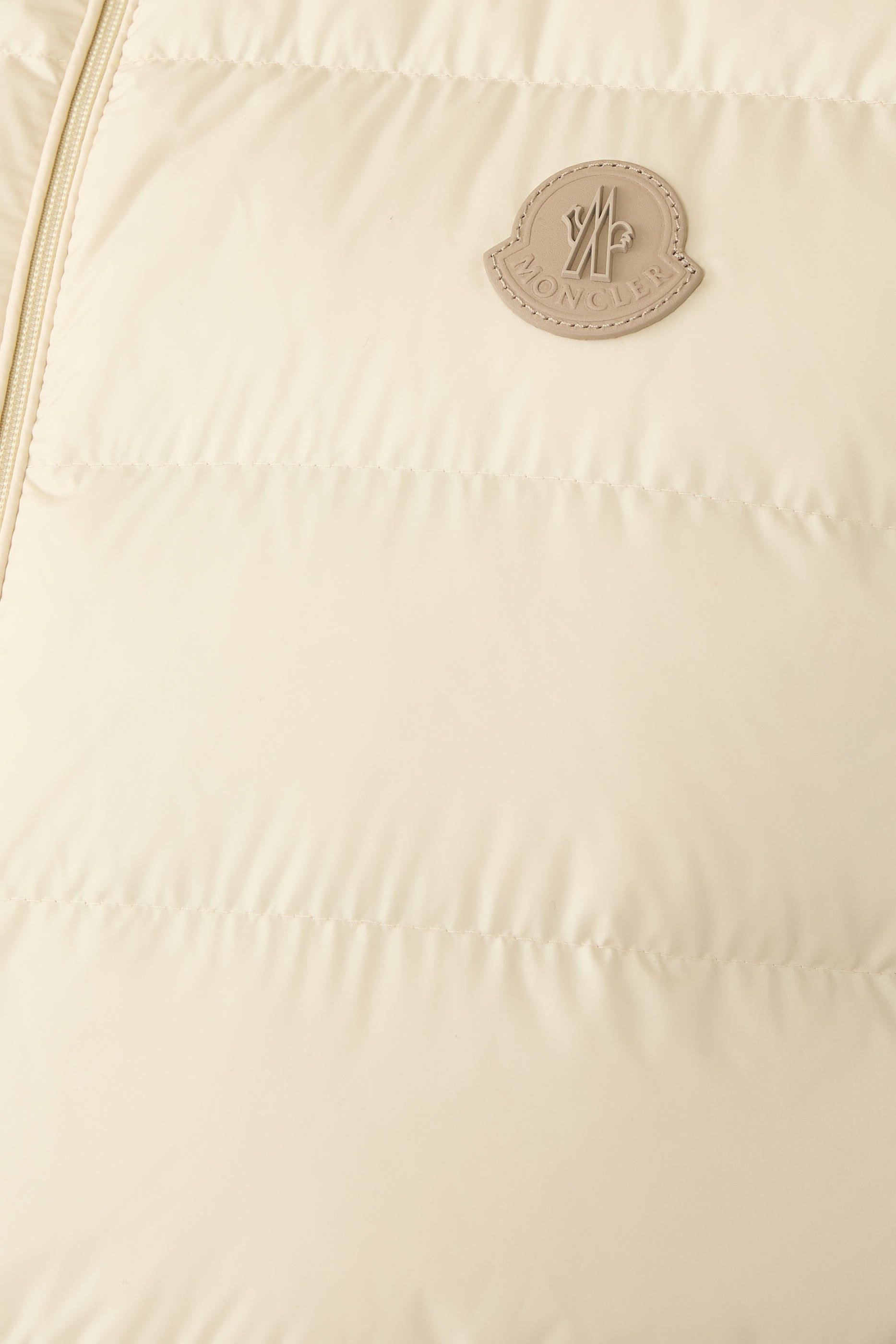 فيست ليشتال بتصميم مبطن