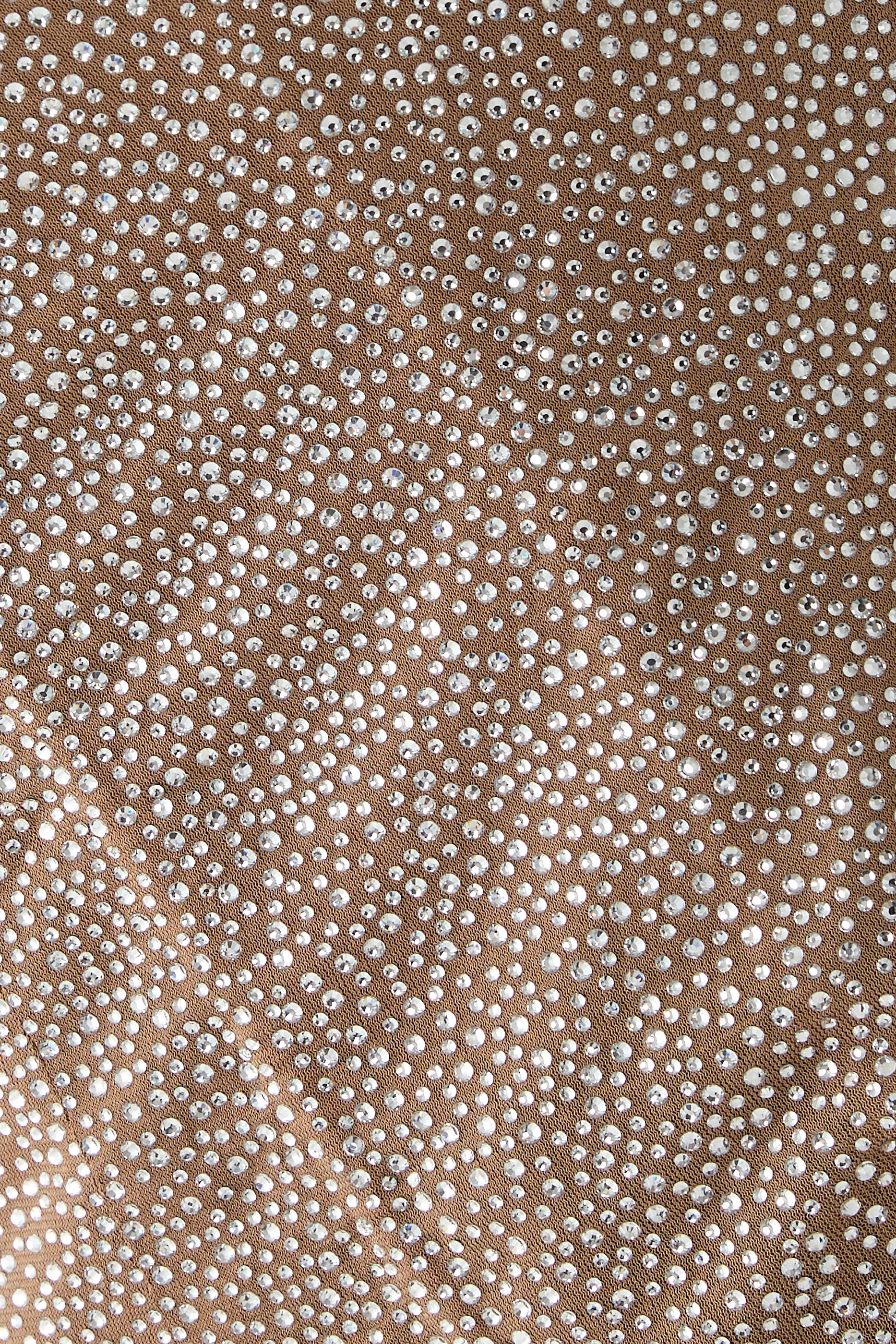 بلوزة بنمط مشد بكريستال