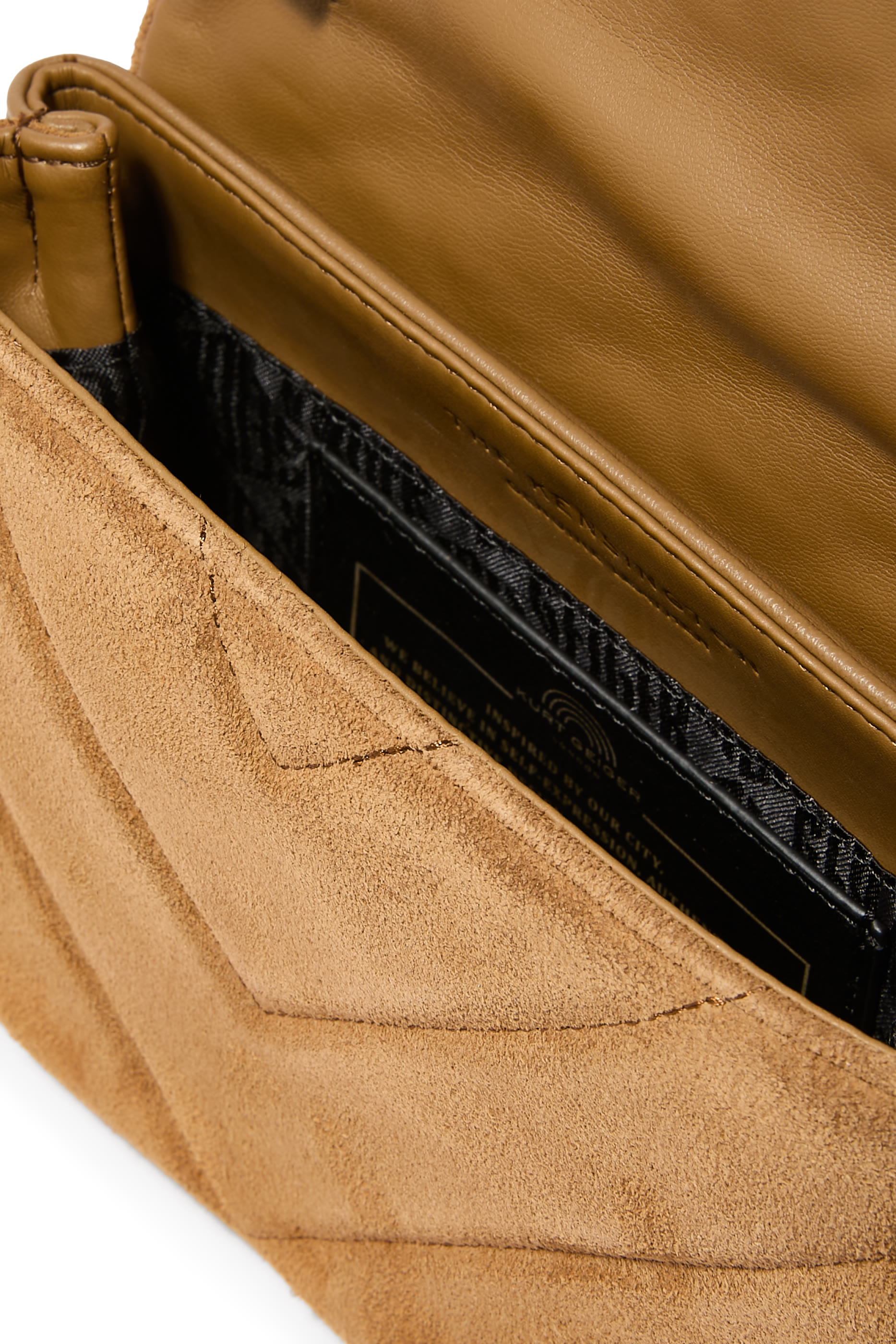 حقيبة كنسينغتون صغيرة