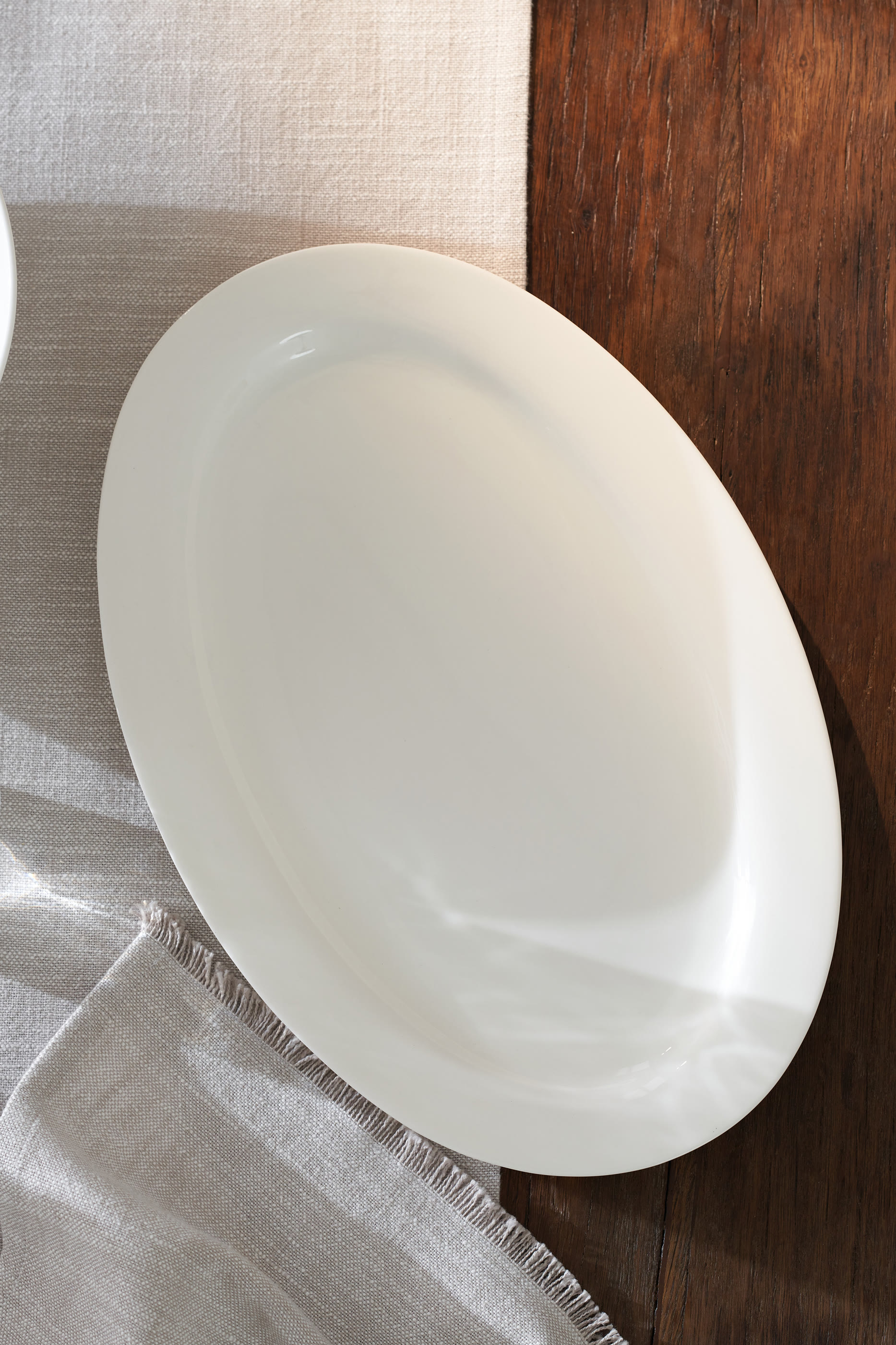 طبق تقديم سيمونز  كبير