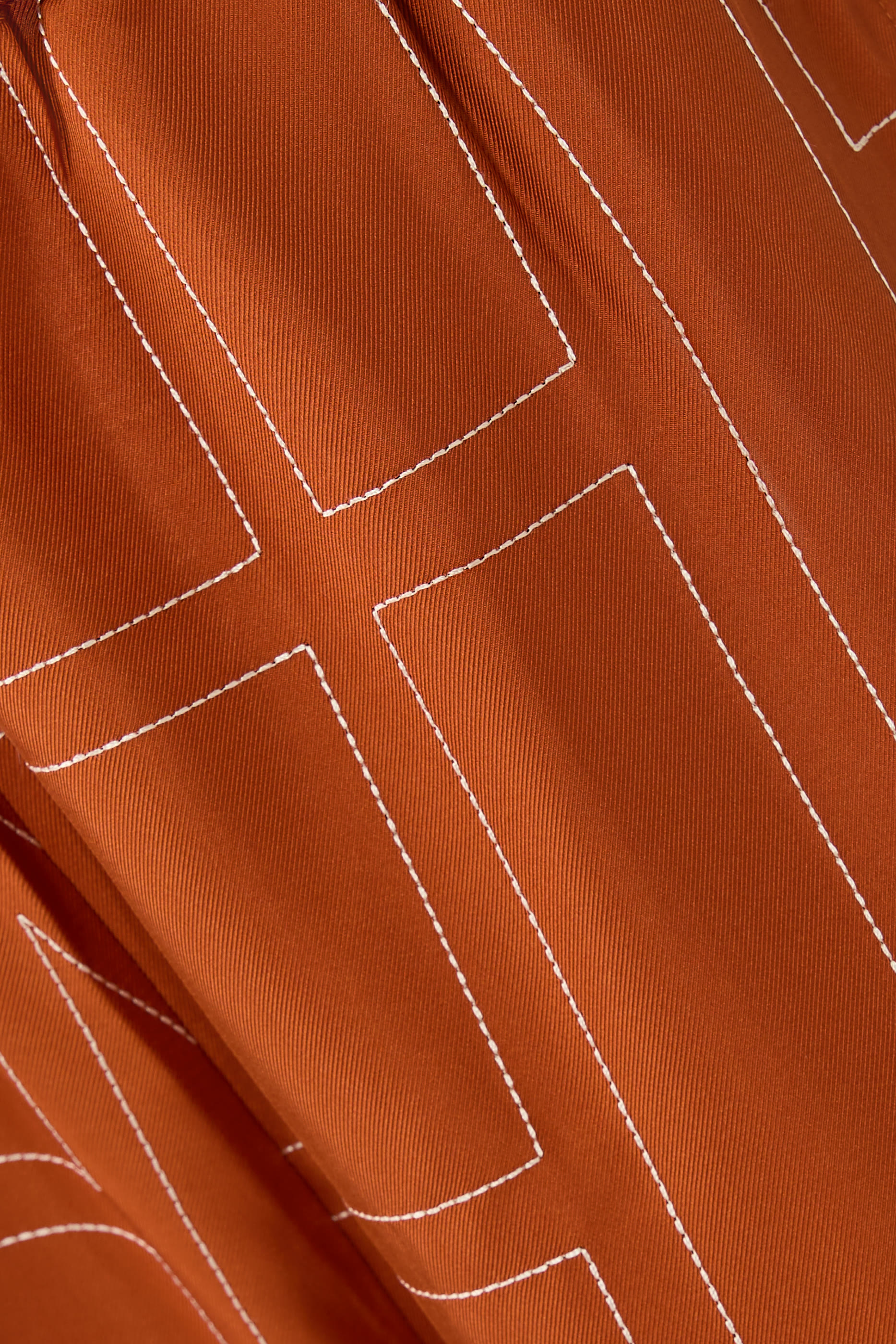 بنطال بيجامة بنقشة حروف شعار الماركة حرير