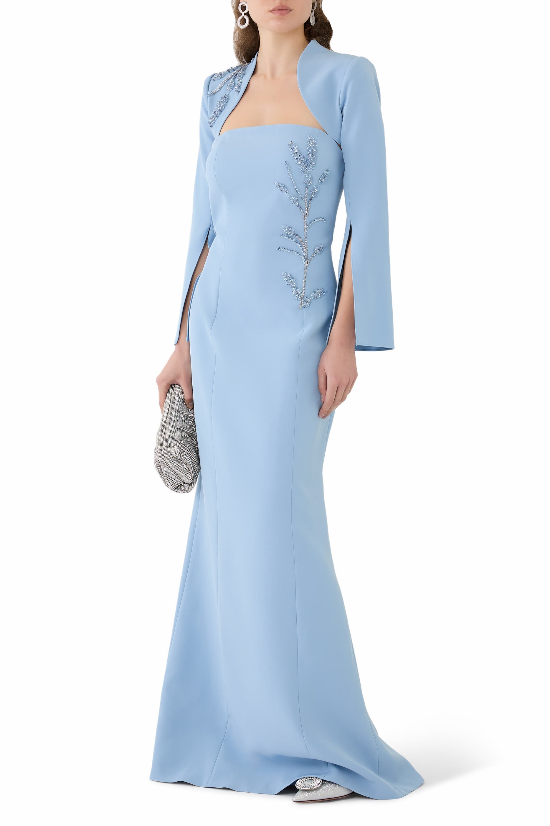 فستان سهرة بلا حمالات ببوليرو وخرز كريب