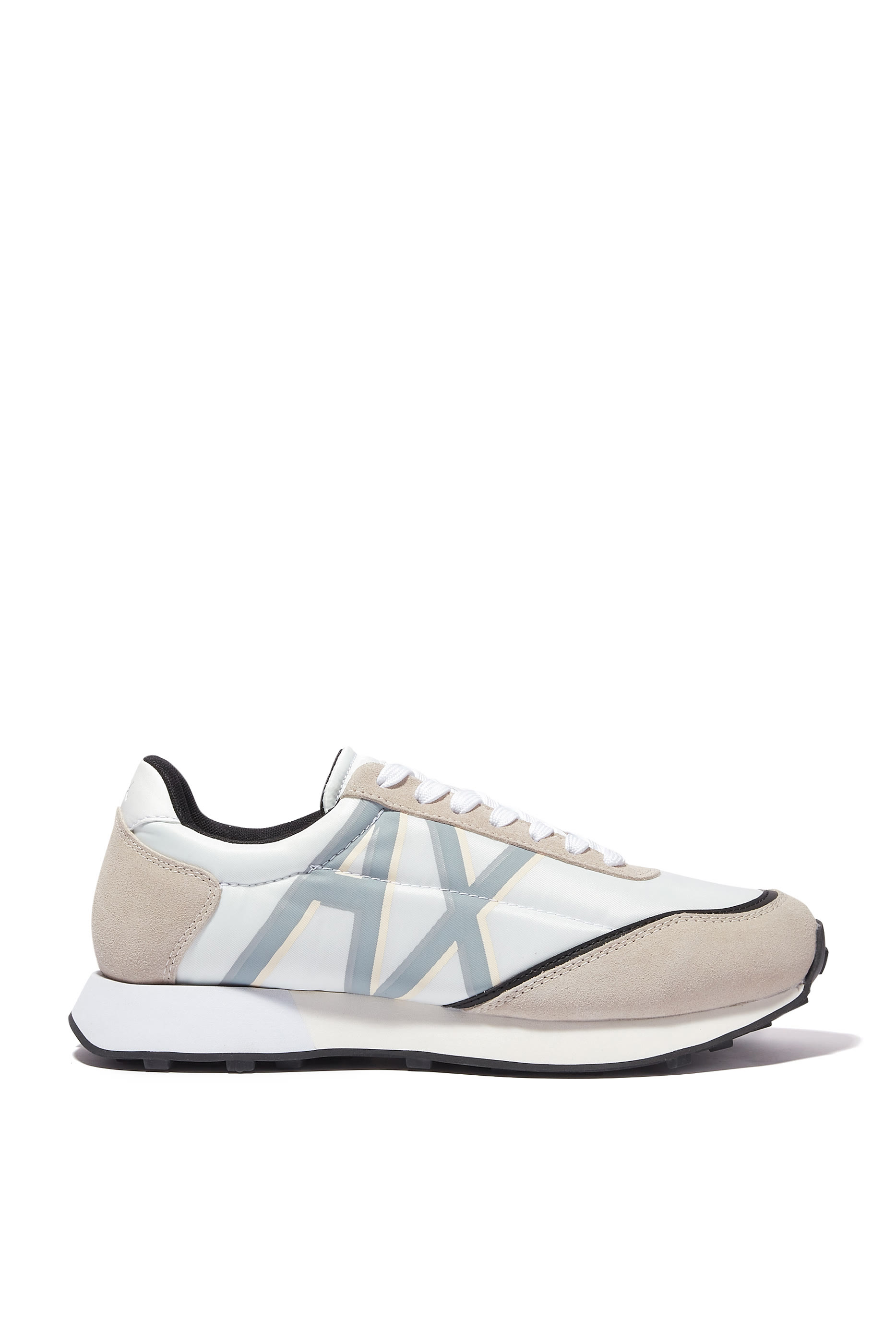 سنيكرز جلد صناعي بشعار الماركة