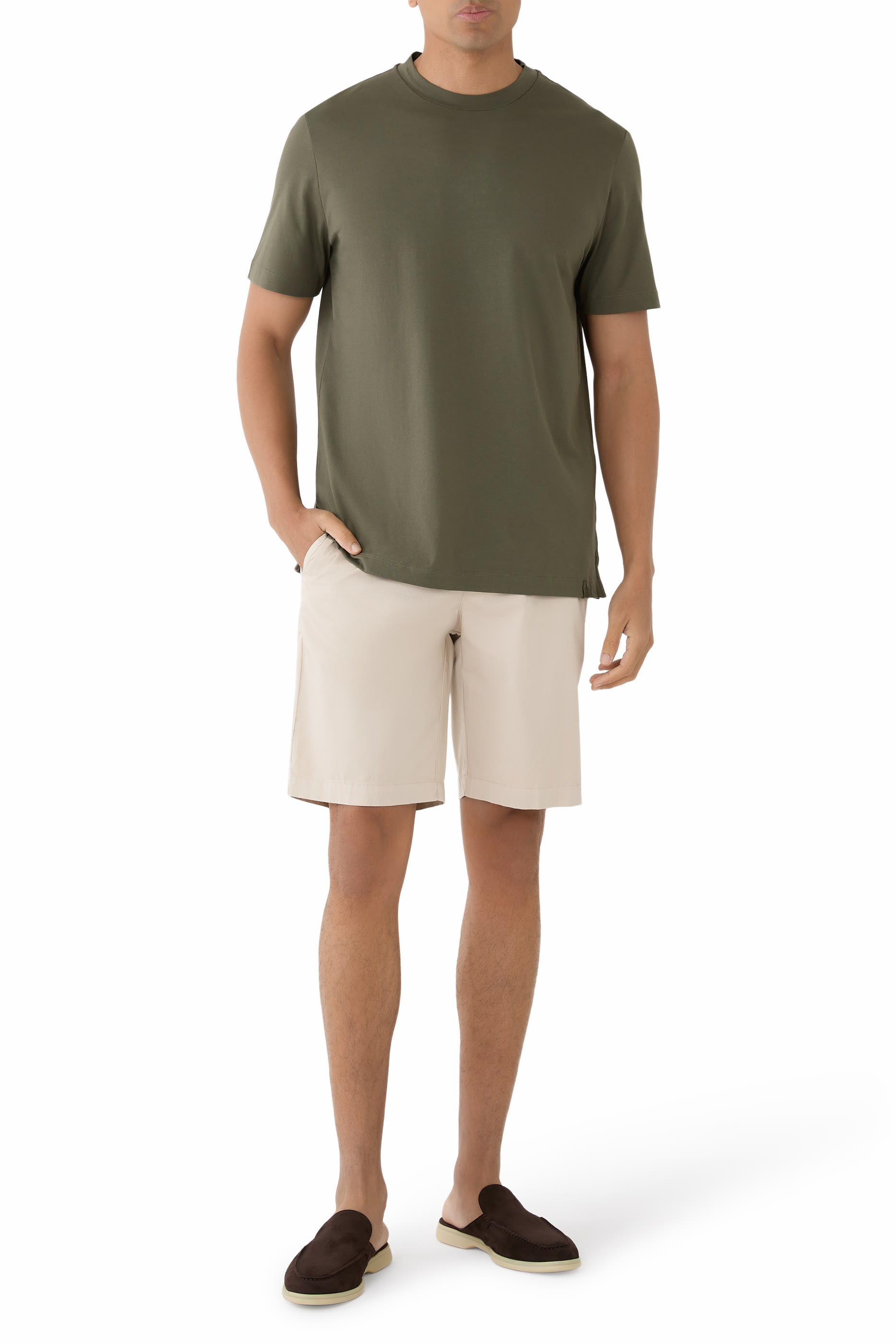 تيشيرت بشعار الماركة