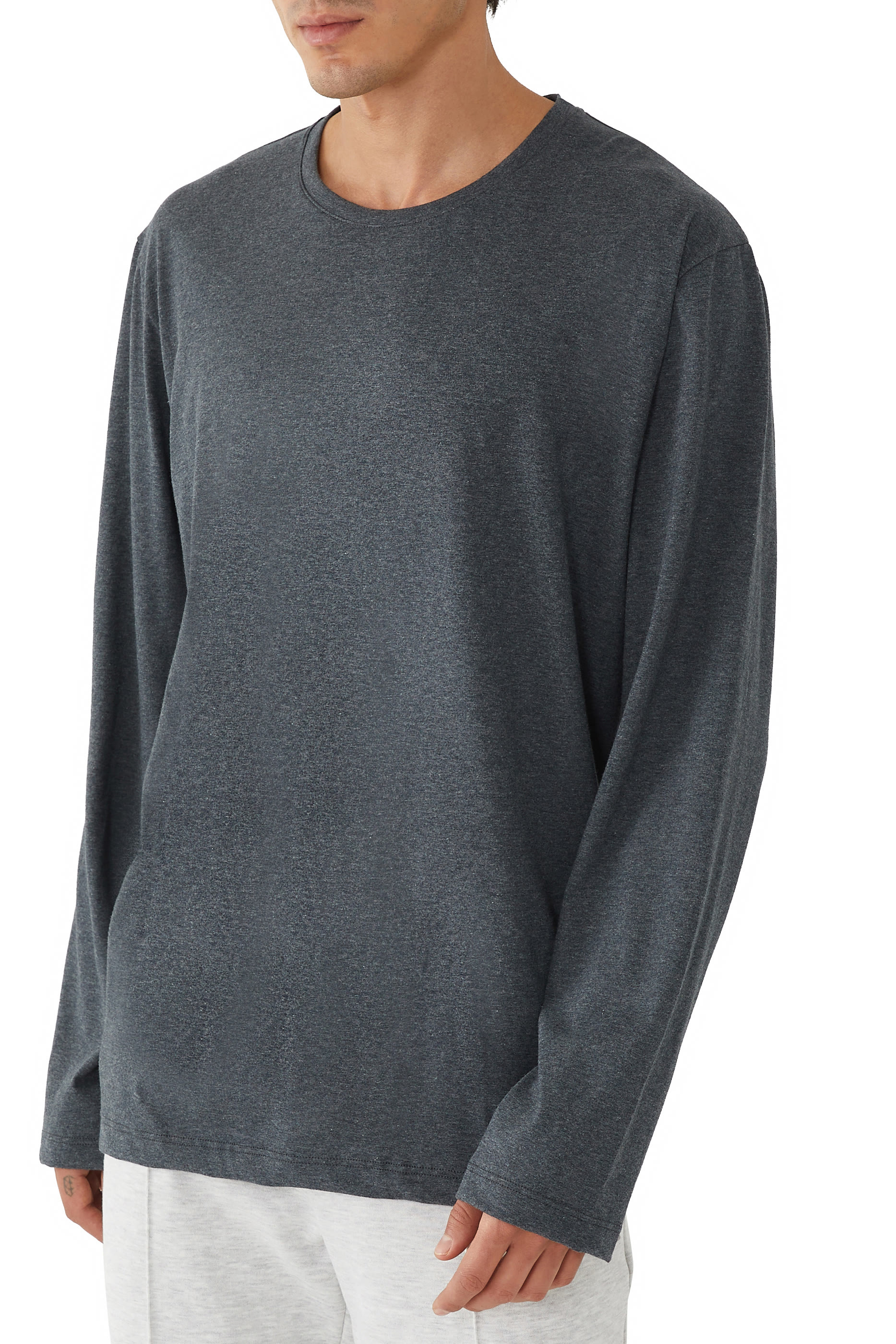 قميص بيجاما بأكمام طويلة