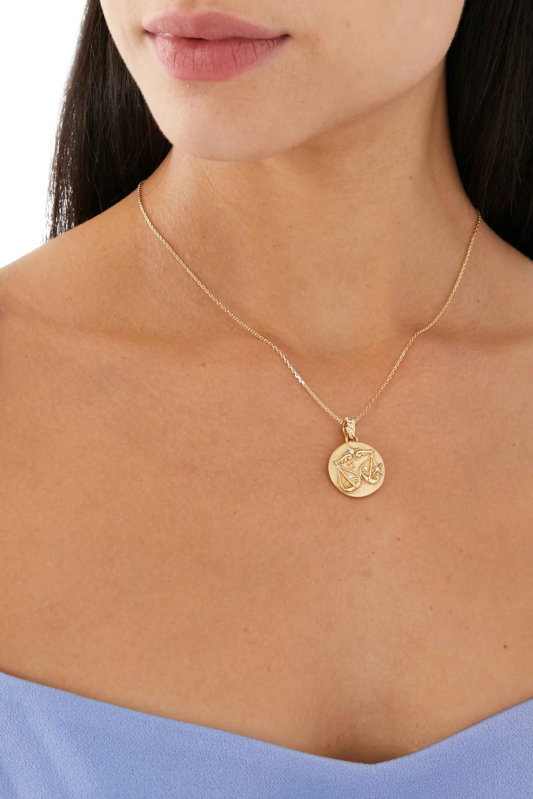 دلاية بتصميم شعار برج الميزان مرصعة بالماس ذهب أصفر عيار 18