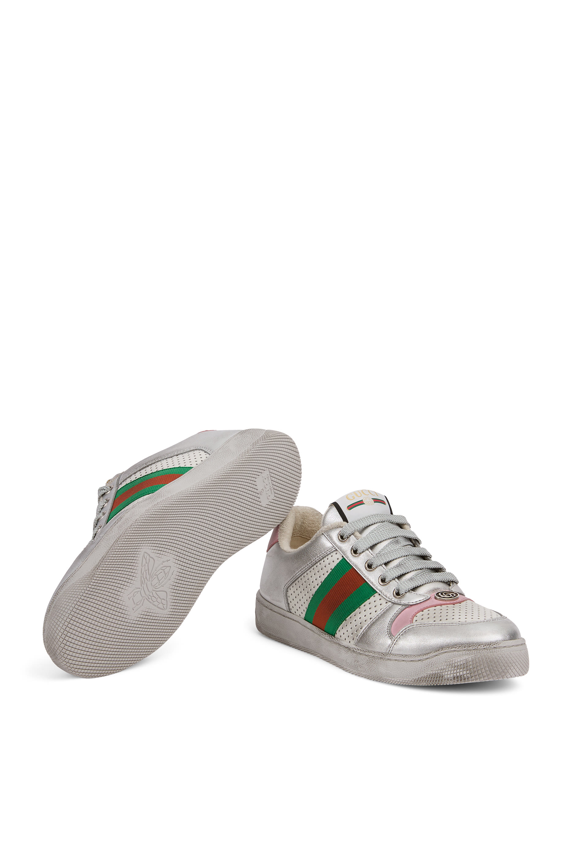 سنيكرز سكرينر بتفاصيل مهترئة