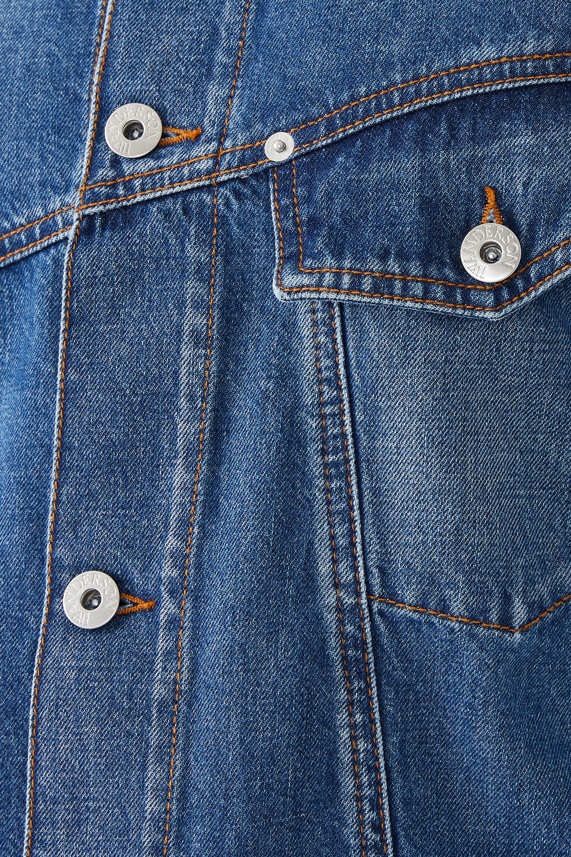 جاكيت دنيم بتصميم ملفوف