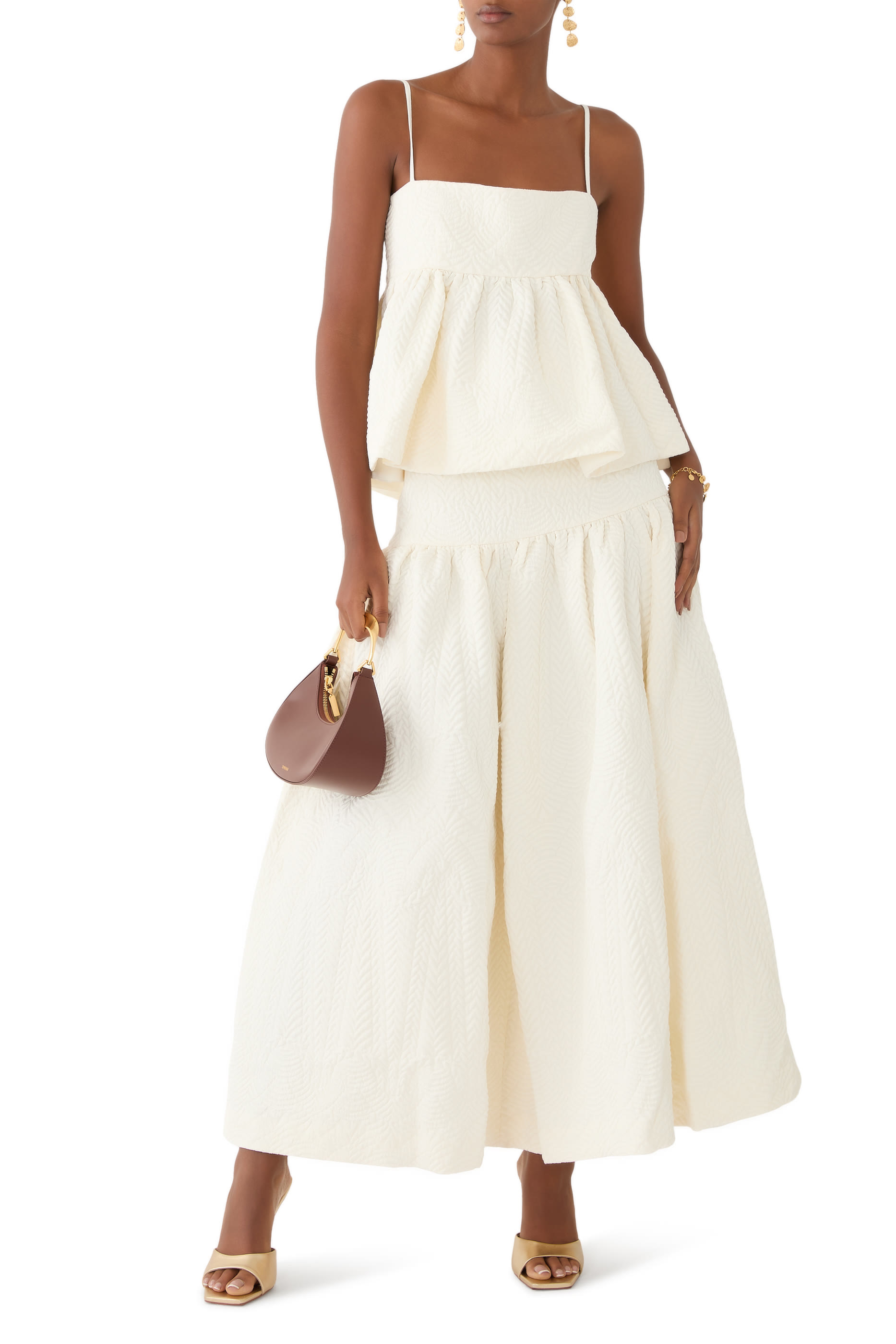 تنورة دينفر جاكار