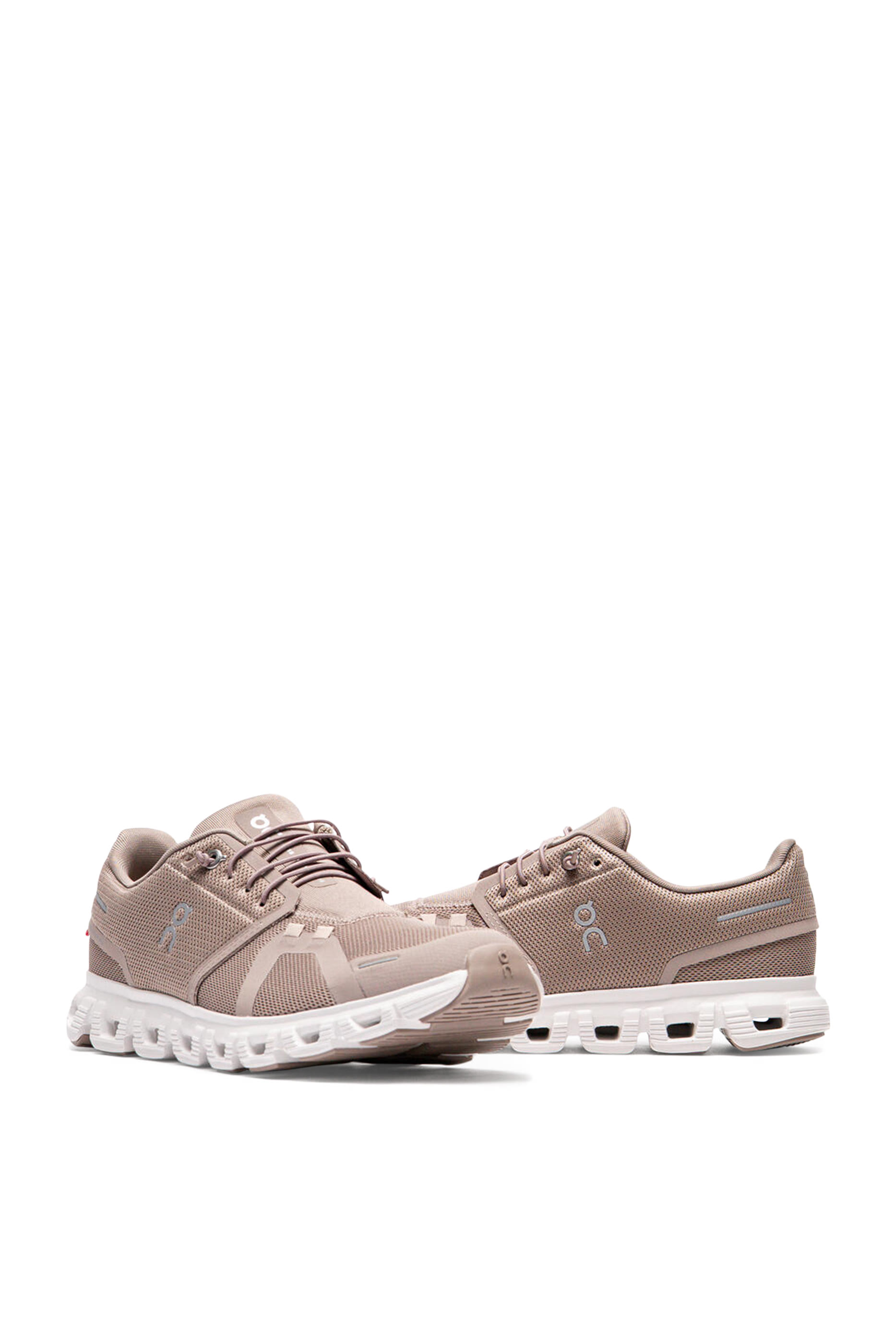 سنيكرز كلاود 6 للرجال