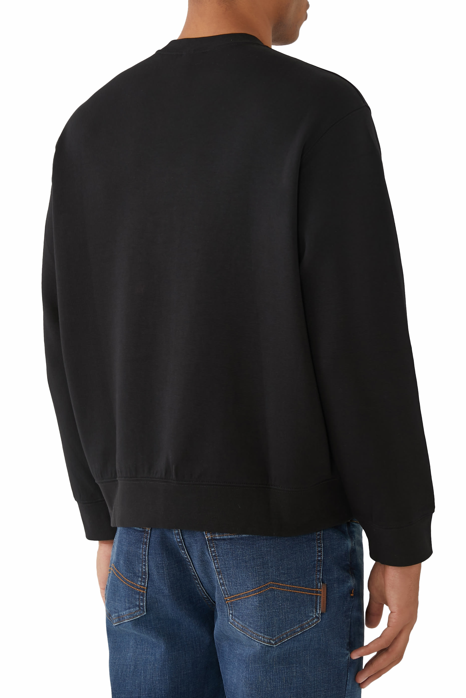 سويت شيرت بأكمام قصيرة