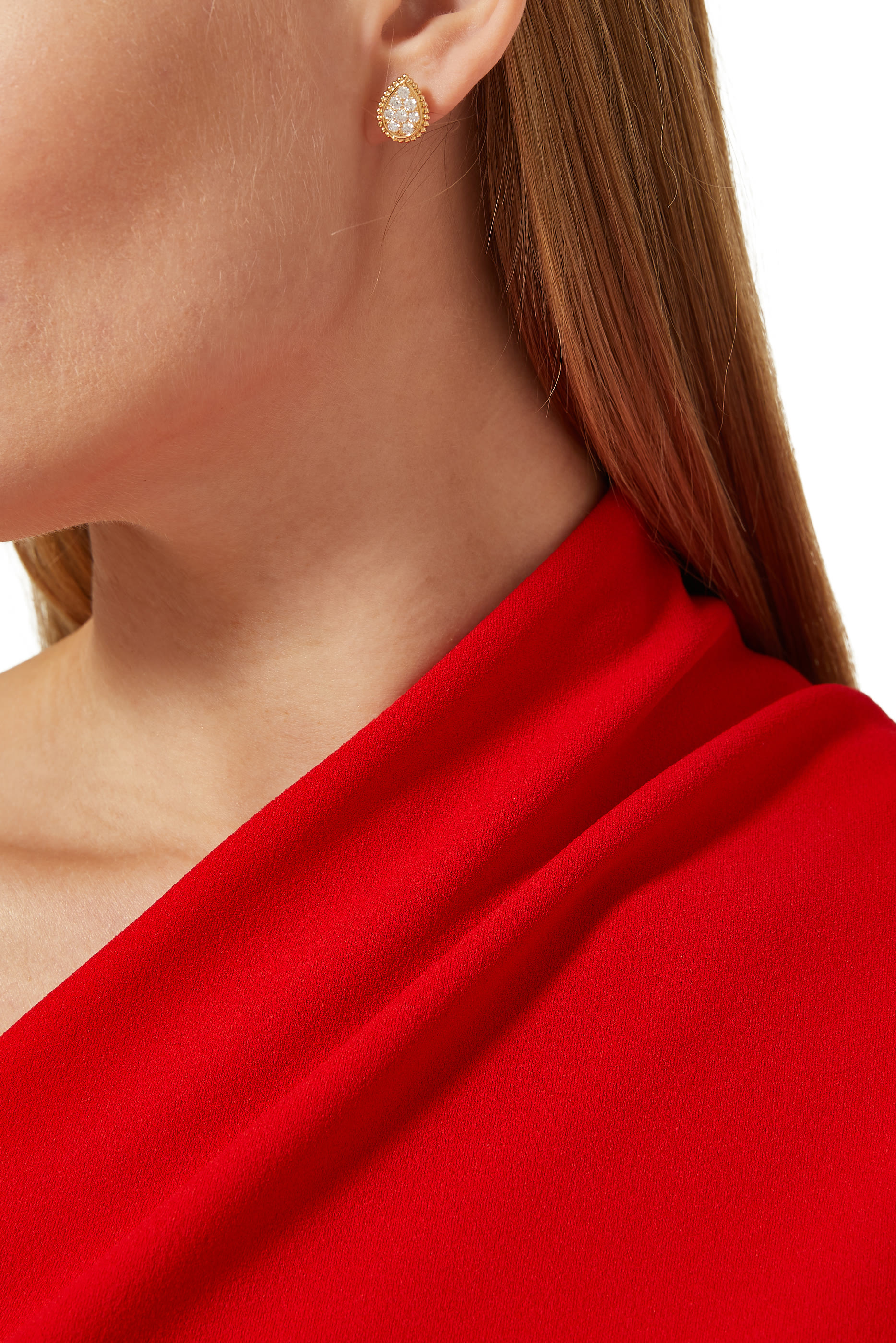 أقراط سيربنت بوهيم بحلية صغيرة مرصعة بالماس ذهب أصفر عيار 18 