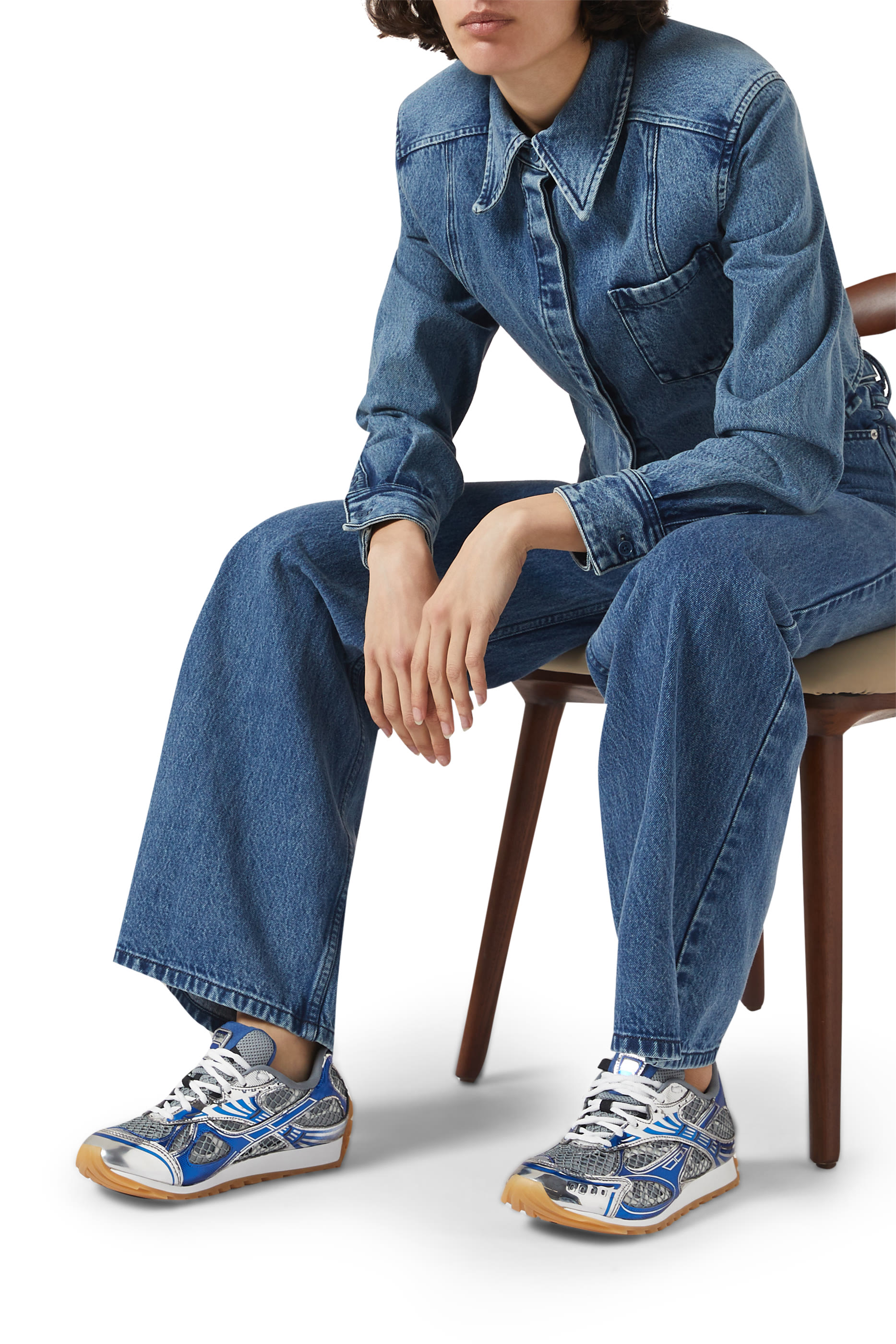 سنيكرز اوربيت