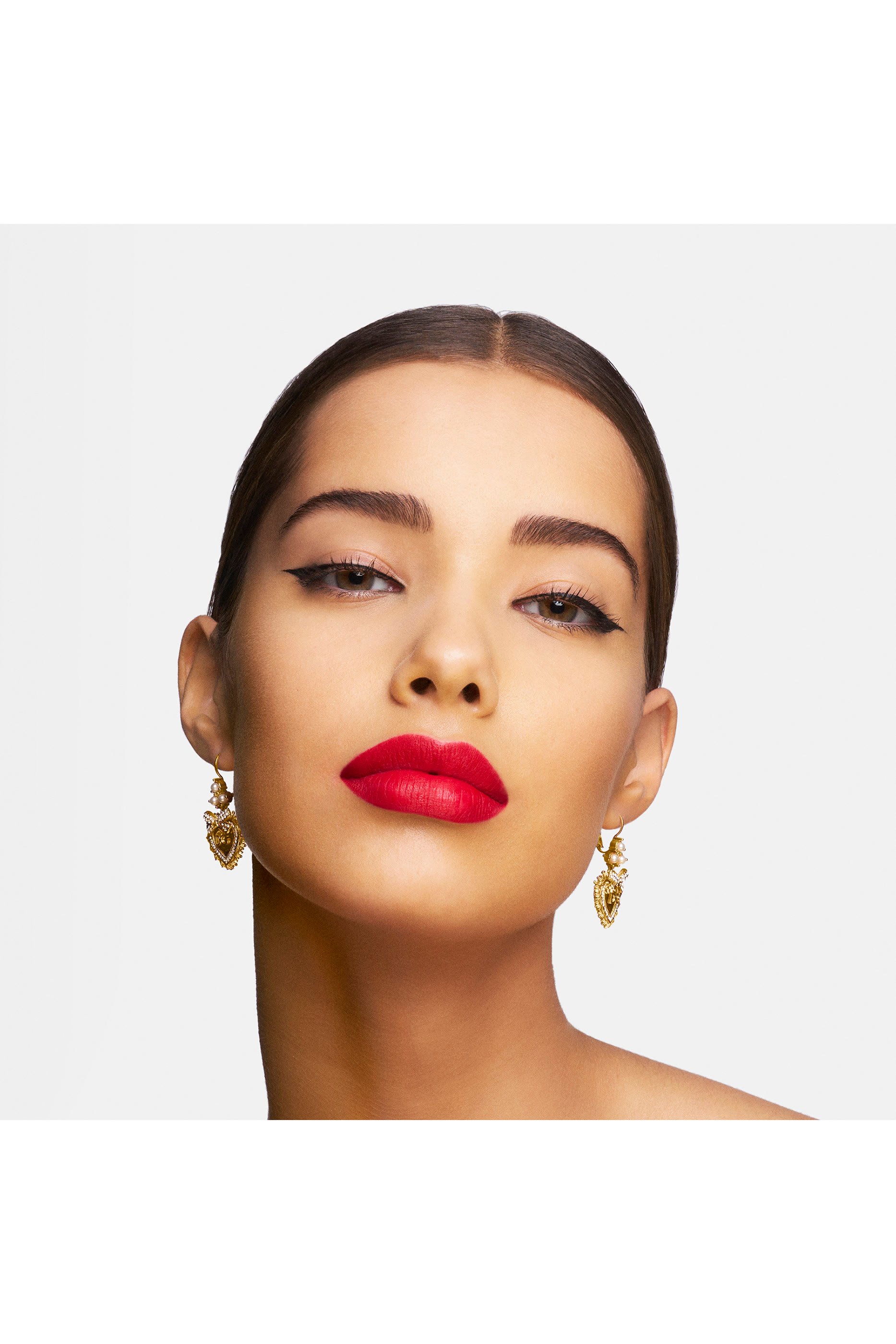 كريم أساس ايفرلاست