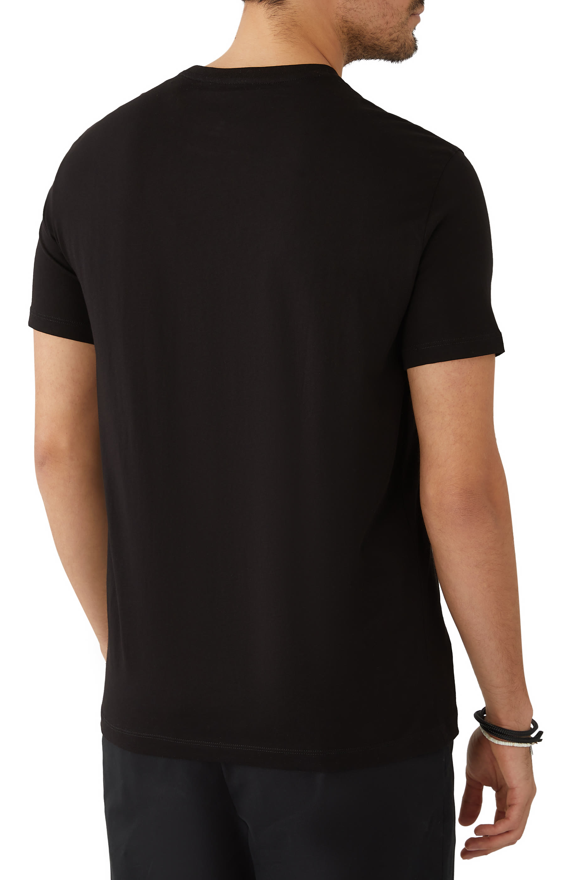 تيشيرت بشعار الماركة