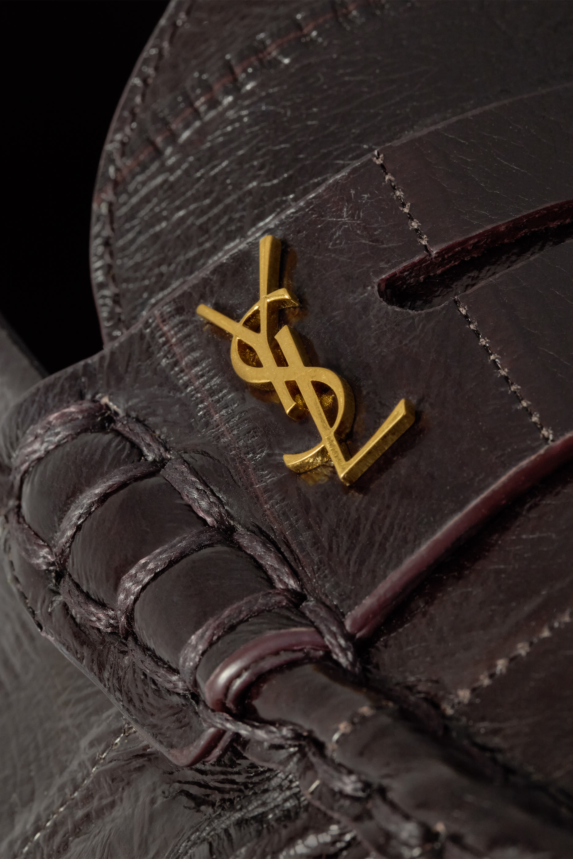 حذاء سهل الارتداء شمواه