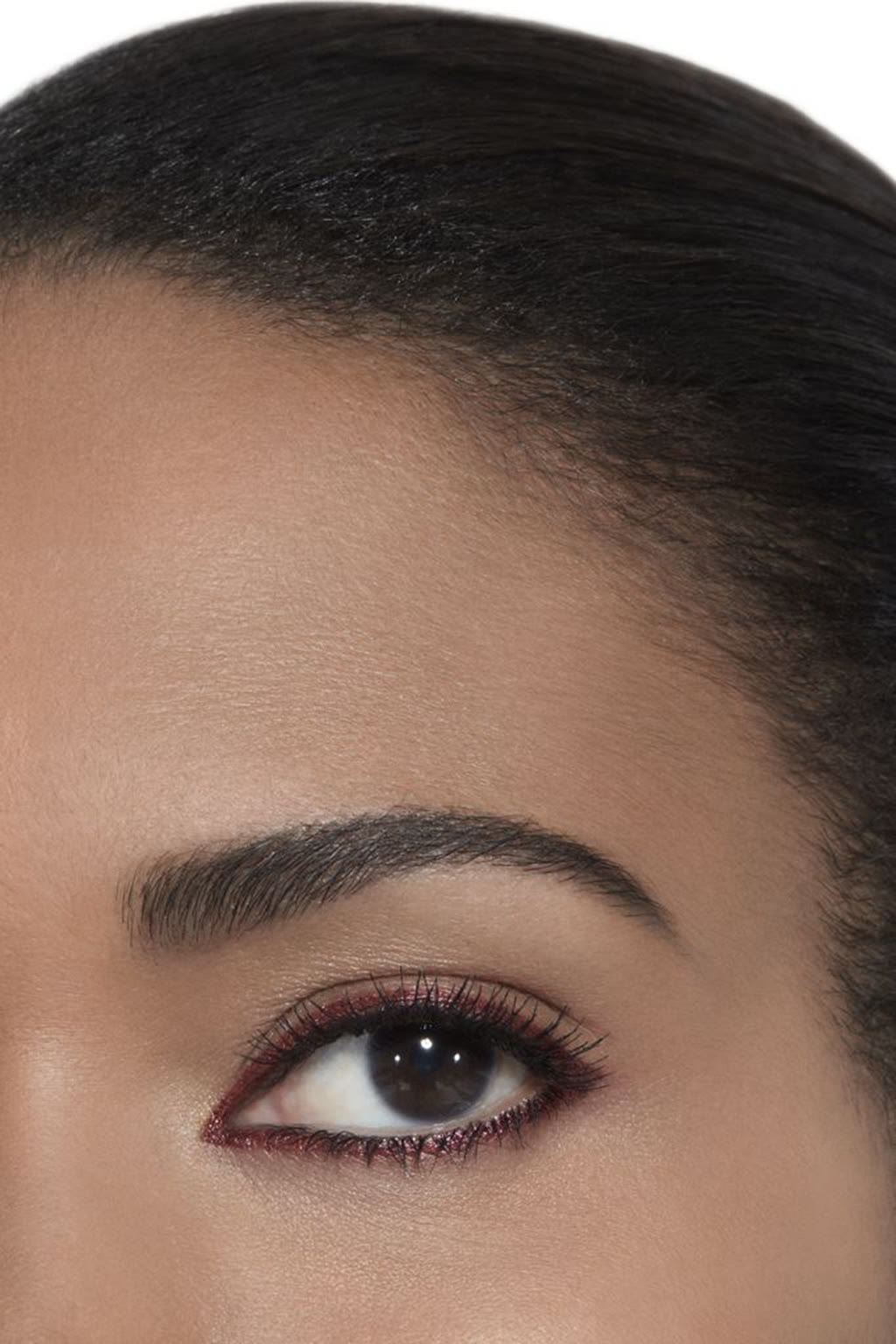 قلم ذو ثبات طويل لتحديد محيط العينين ورسمه STYLO YEUX WATERPROOF