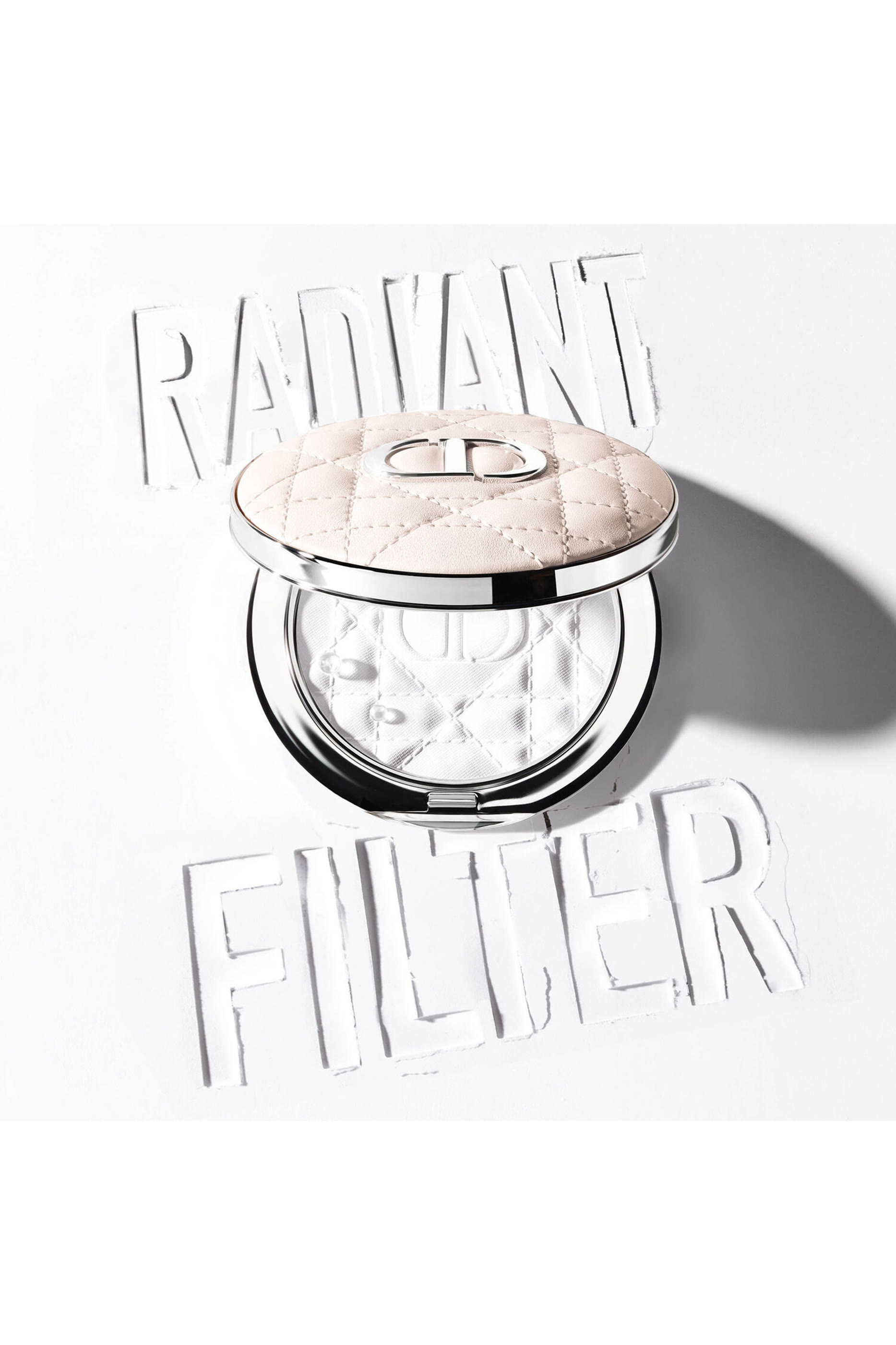 بودرة تثبيت مكياج فوريفر نيود فلتر غير لامعة لإخفاء عيوب البشرة