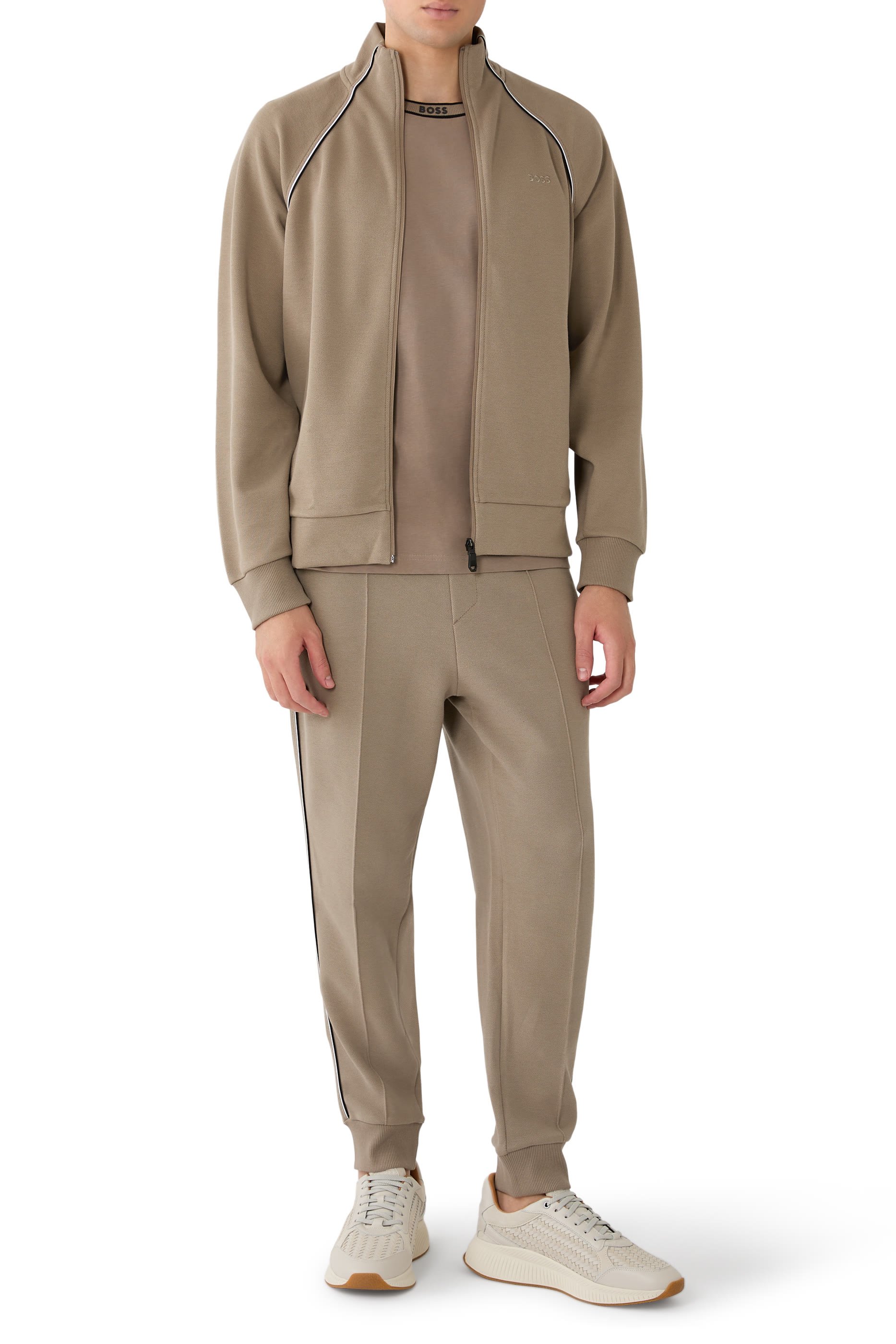 سنيكرز تي تي ان ام ايفو