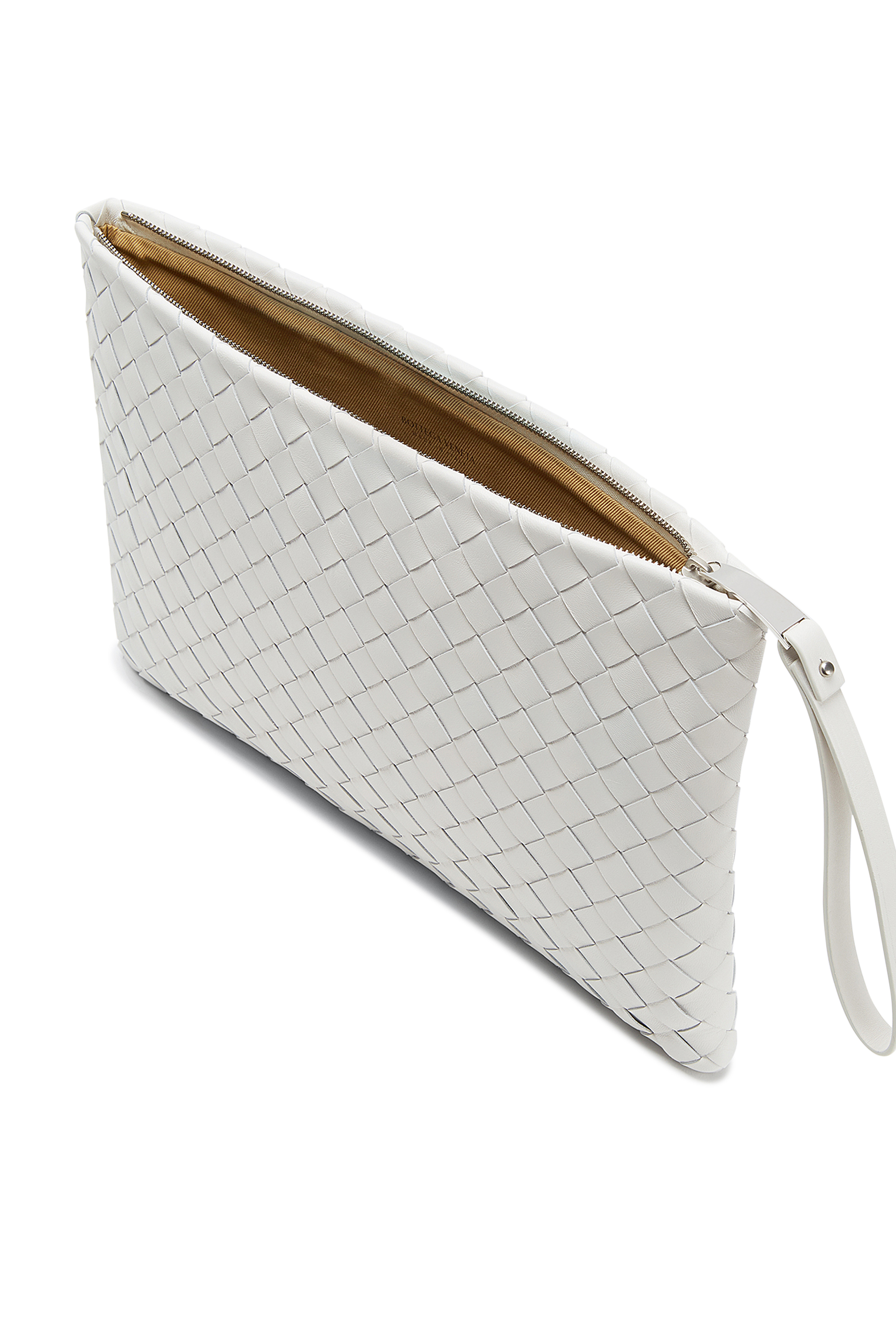 حقيبة جلد بتصميم مجدول