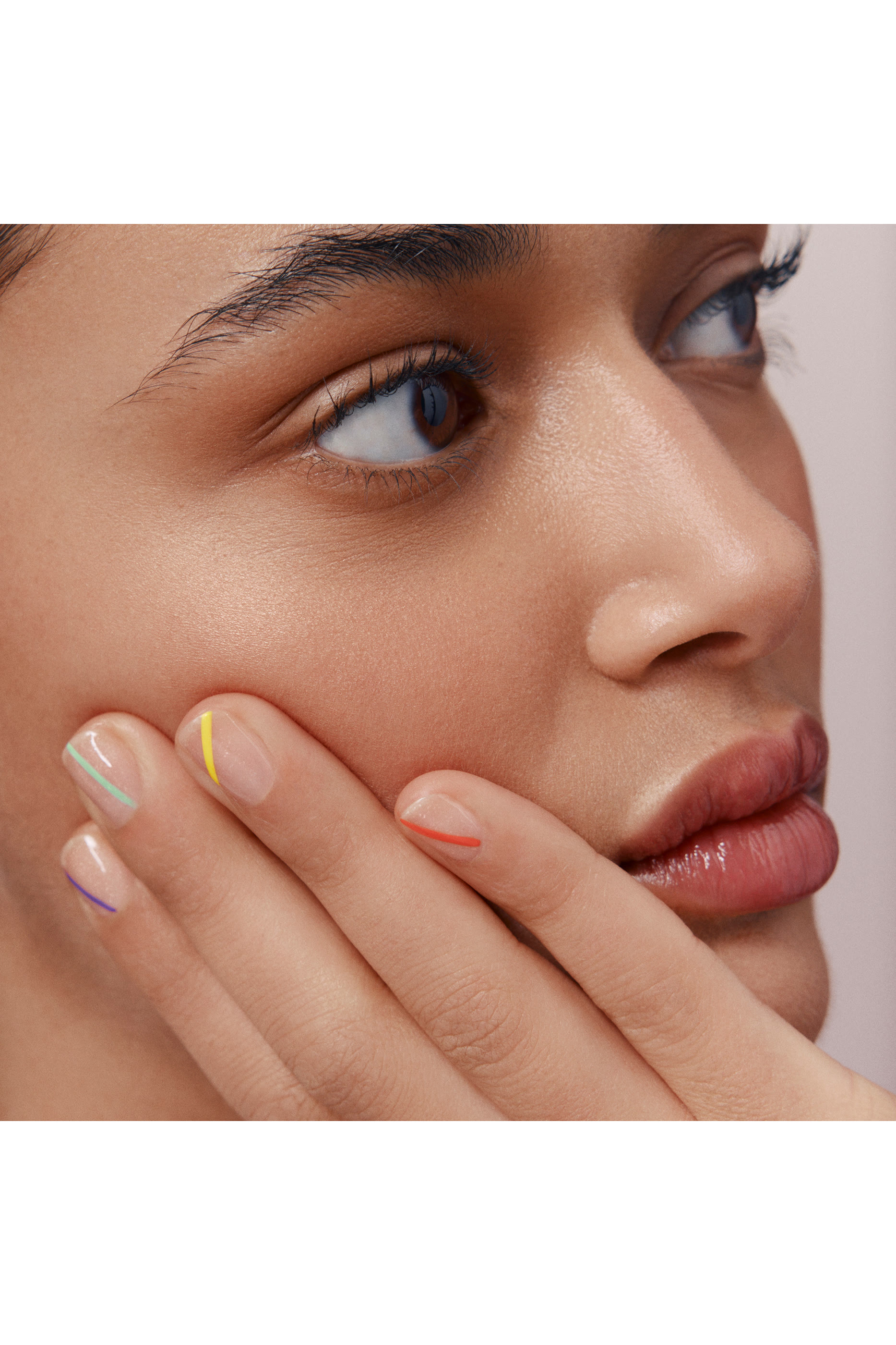 طلاء الأظافر Les Mains Herm&egrave;s