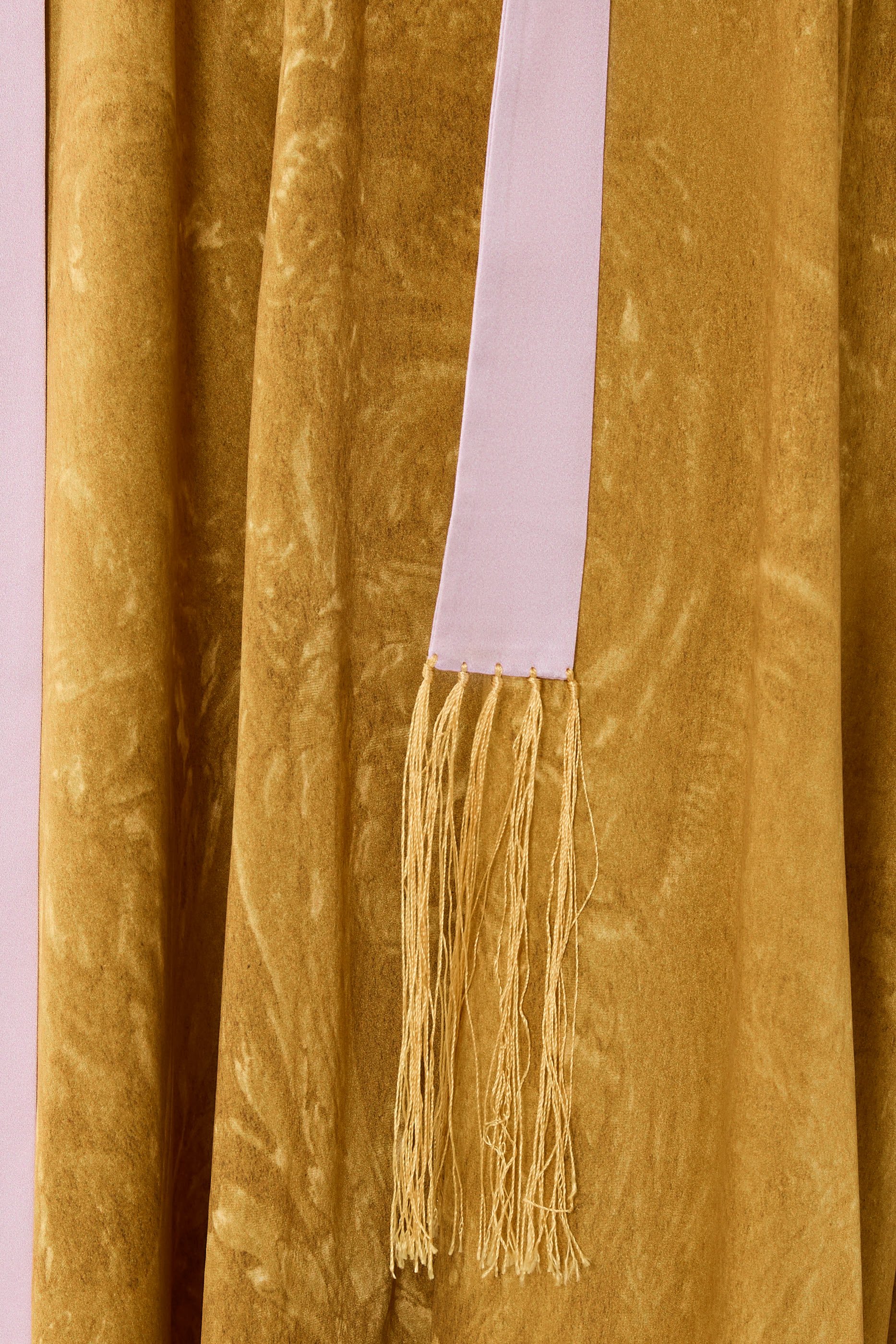 Maya V-Neck Kaftan with Scarf 