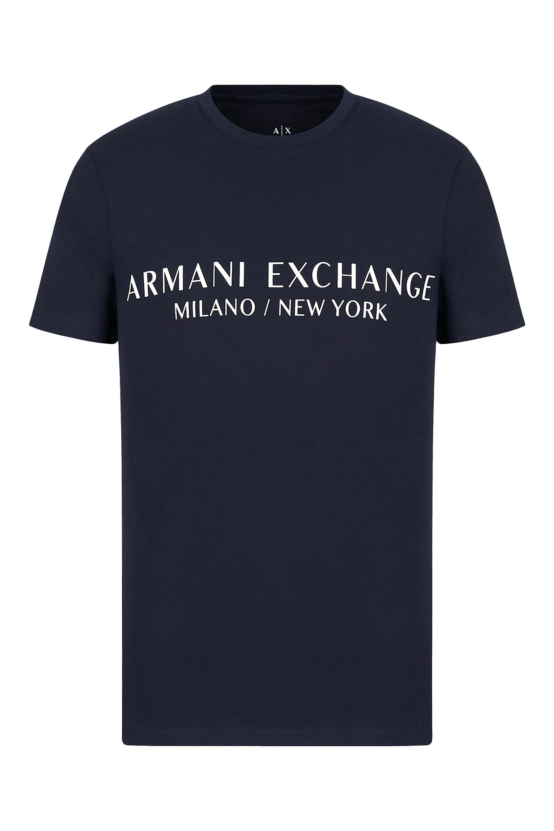 تيشيرت بشعار الماركة كلاسيكي