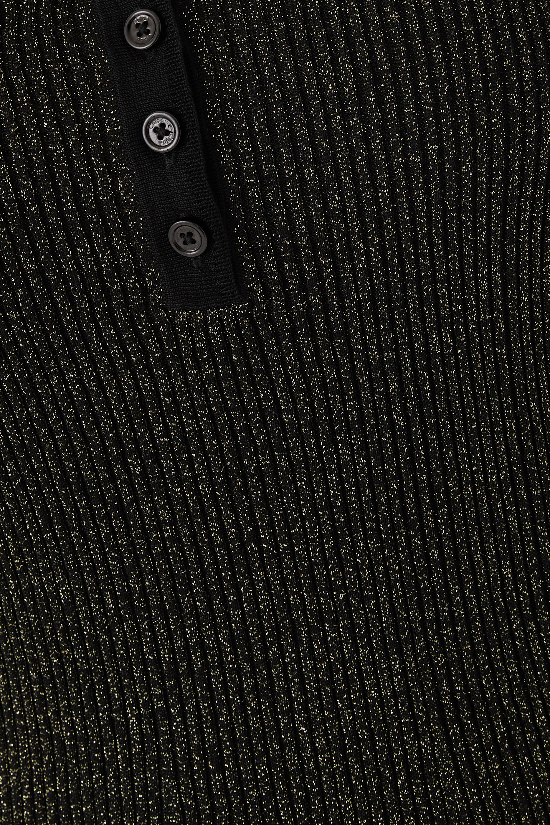 فستان قصير بقصة ضيقة