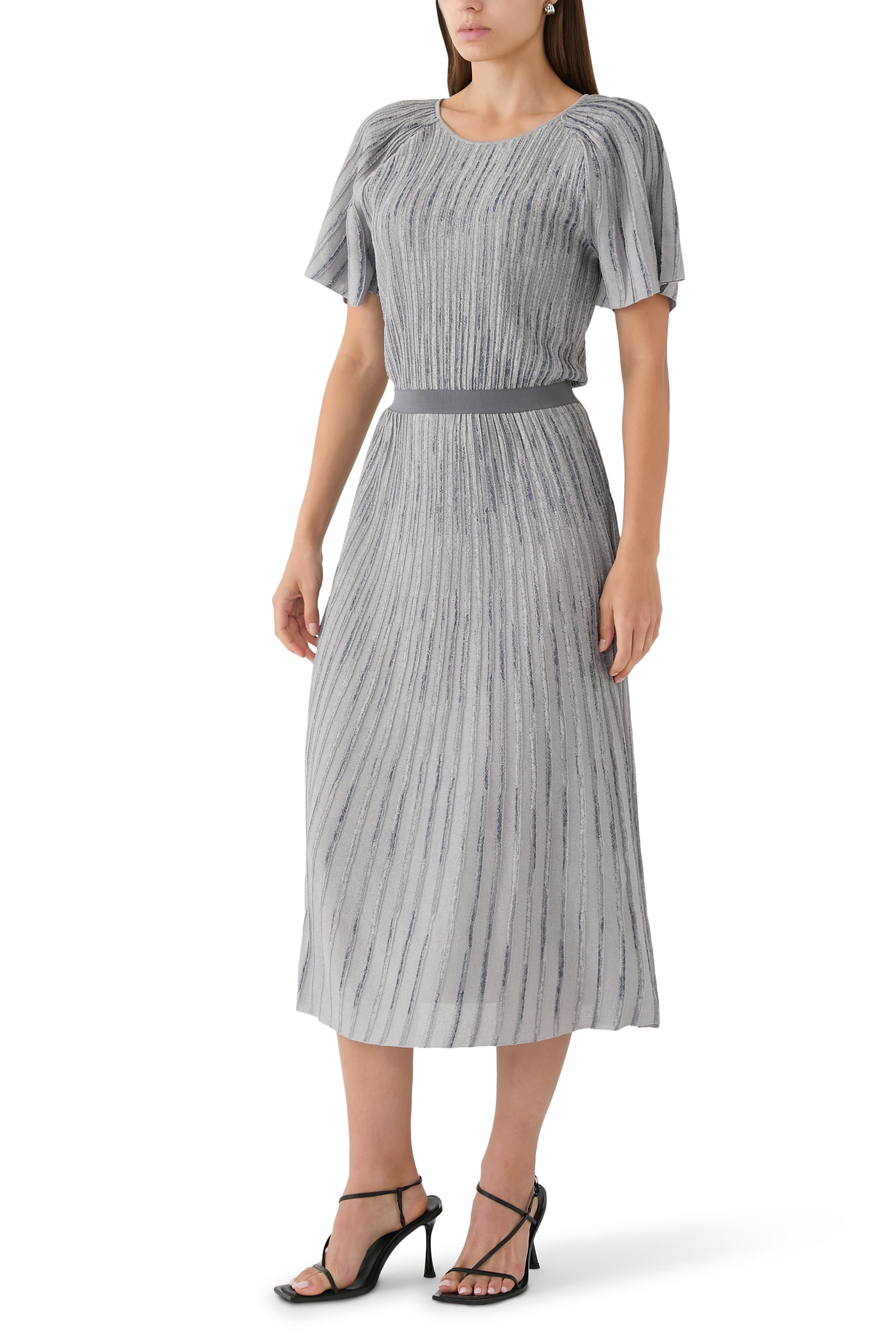 فستان مخطط طويل