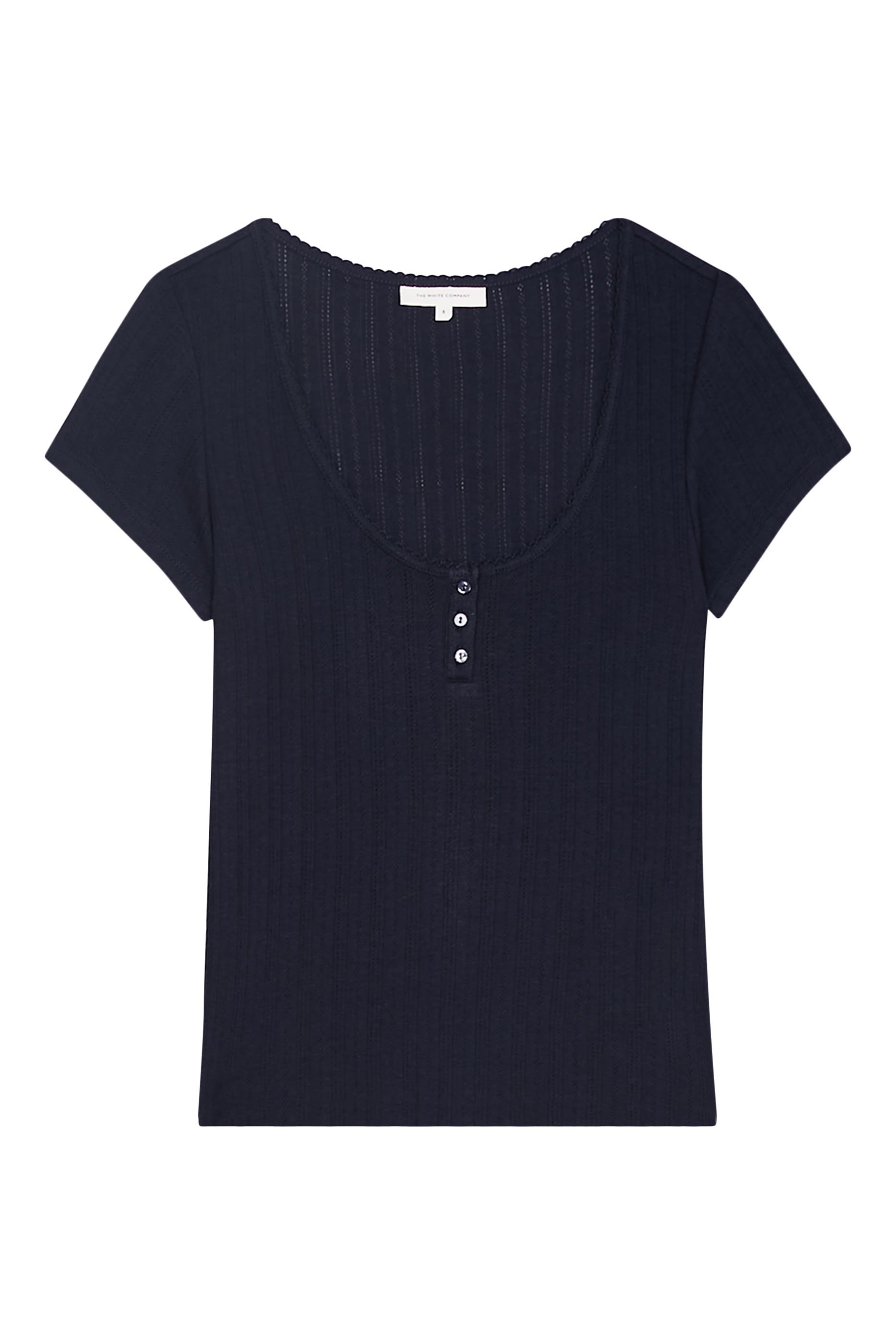 طقم بيجامة بوانتيل بياقة بحواف صدفية