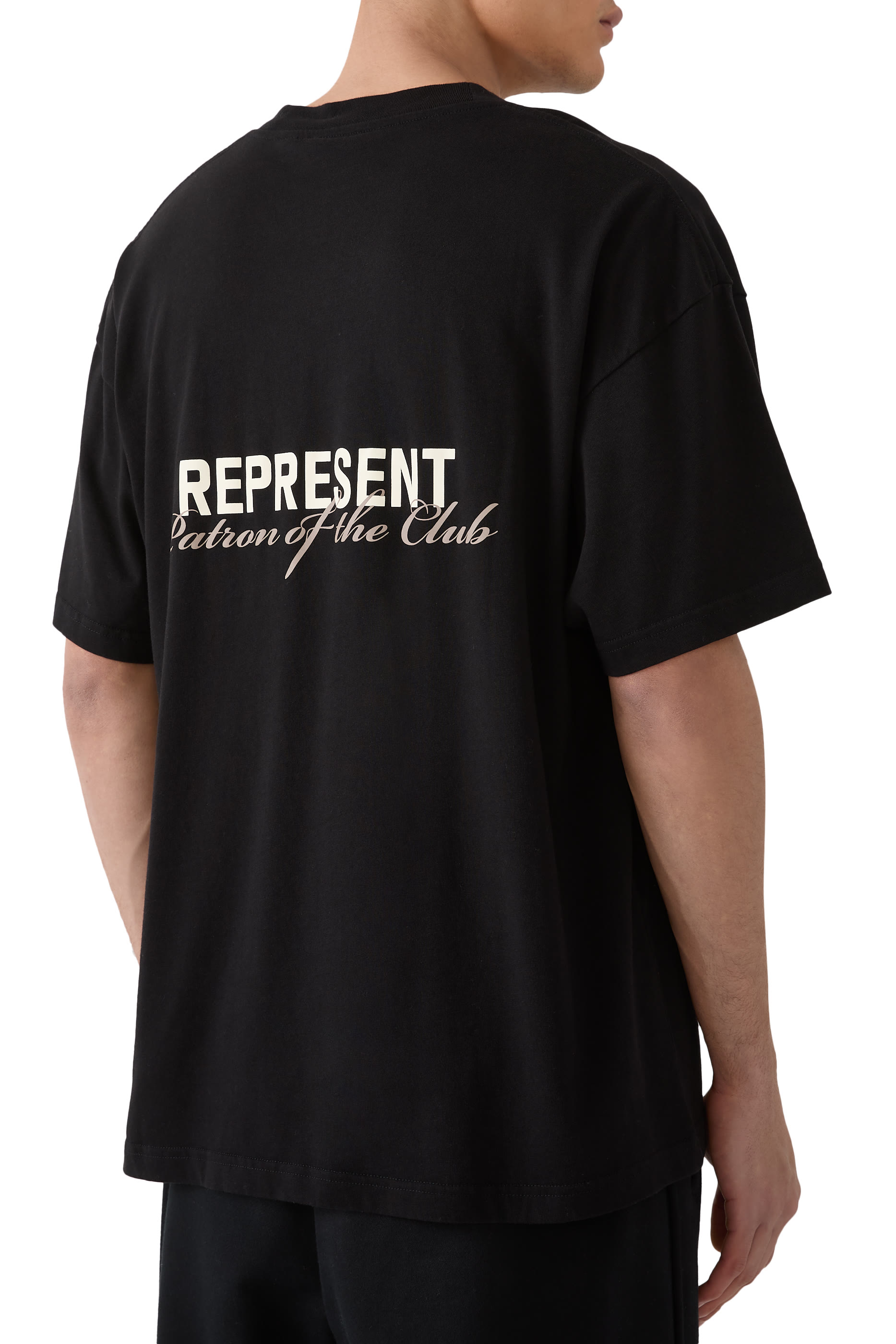 تيشيرت بشعار باترون اوف ذا كلوب